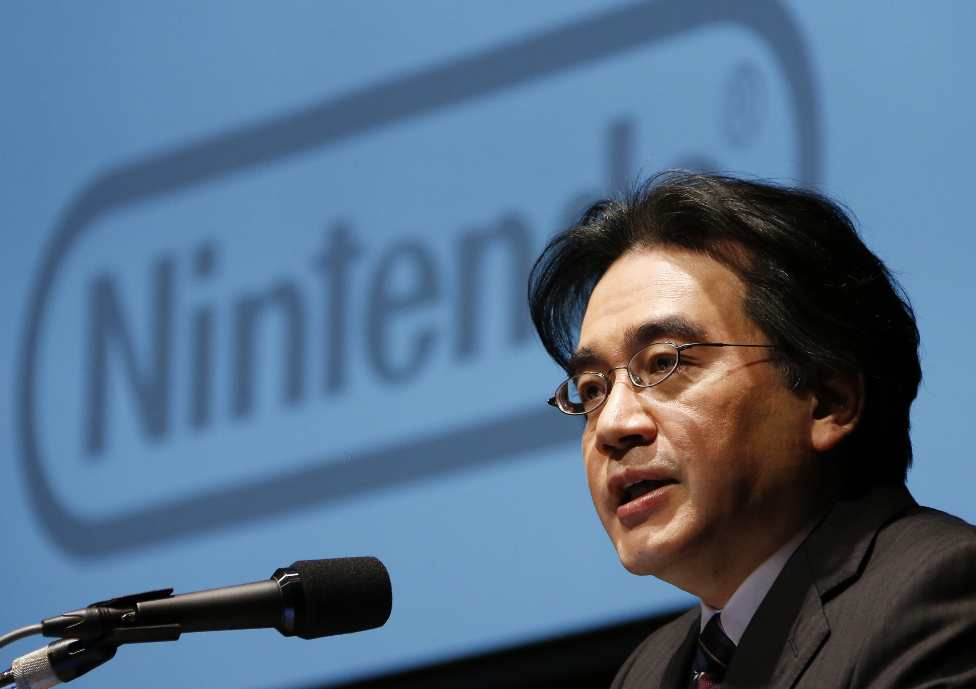 Nintendo's Iwata who led through successes, woes dies at 55