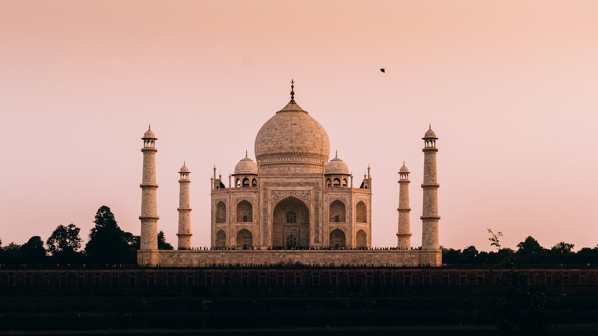 9 tourist attractions that are literally dying