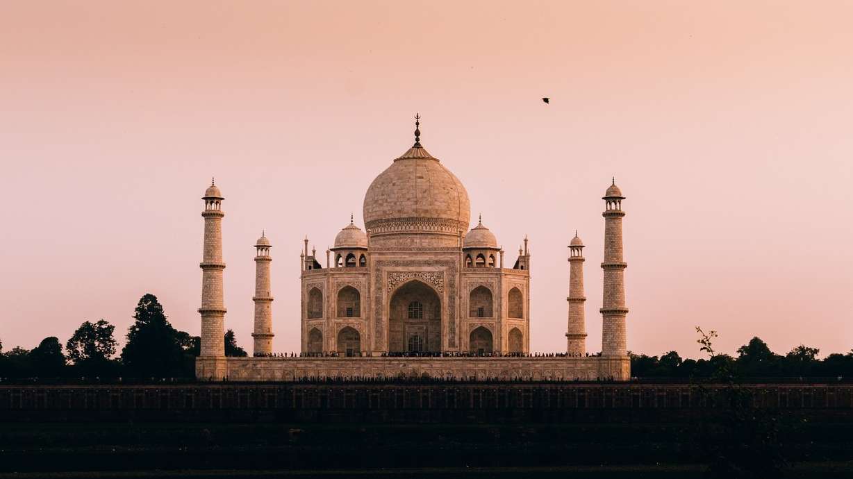 9 tourist attractions that are literally dying