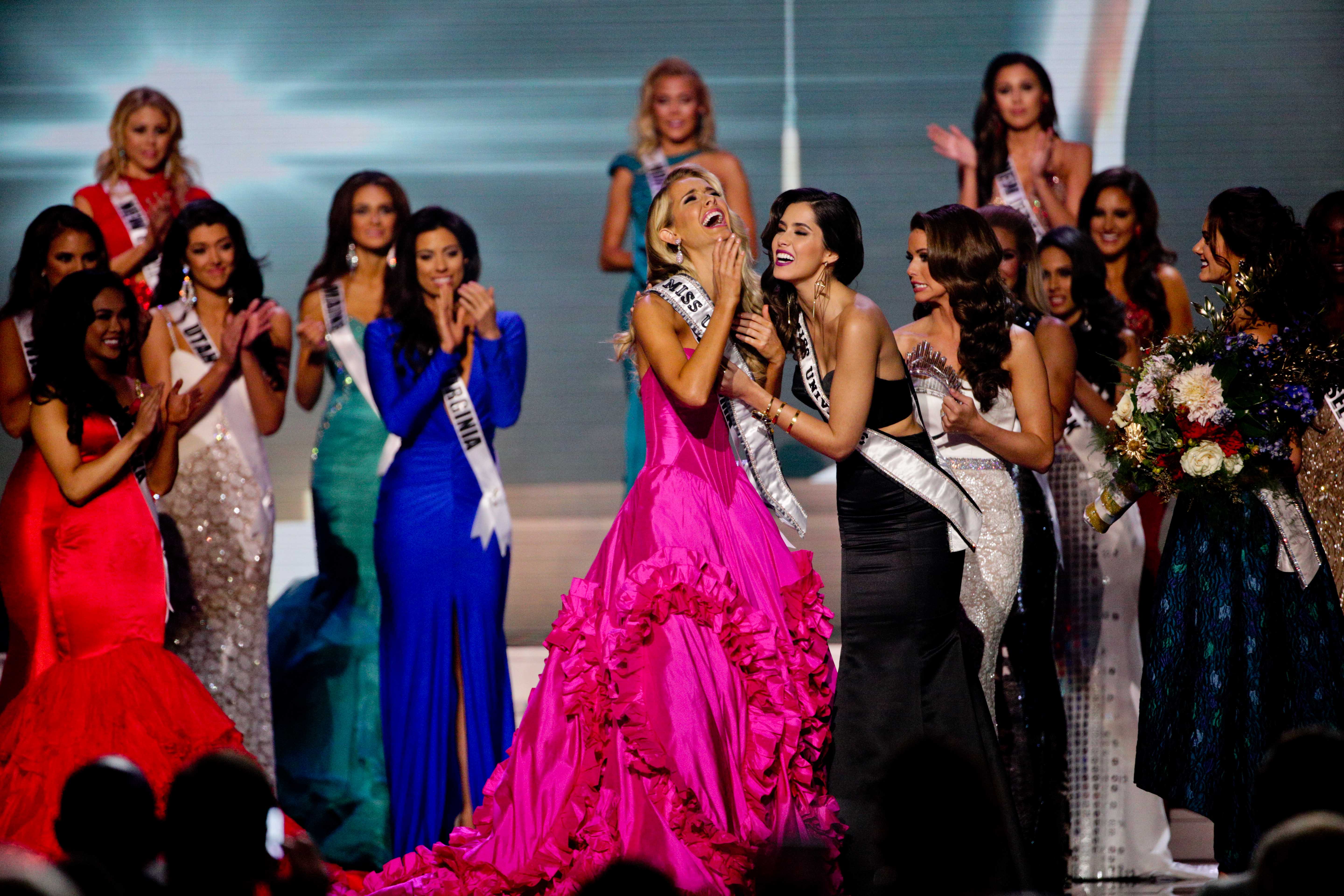 Miss Oklahoma Olivia Jordan is crowned new Miss USA