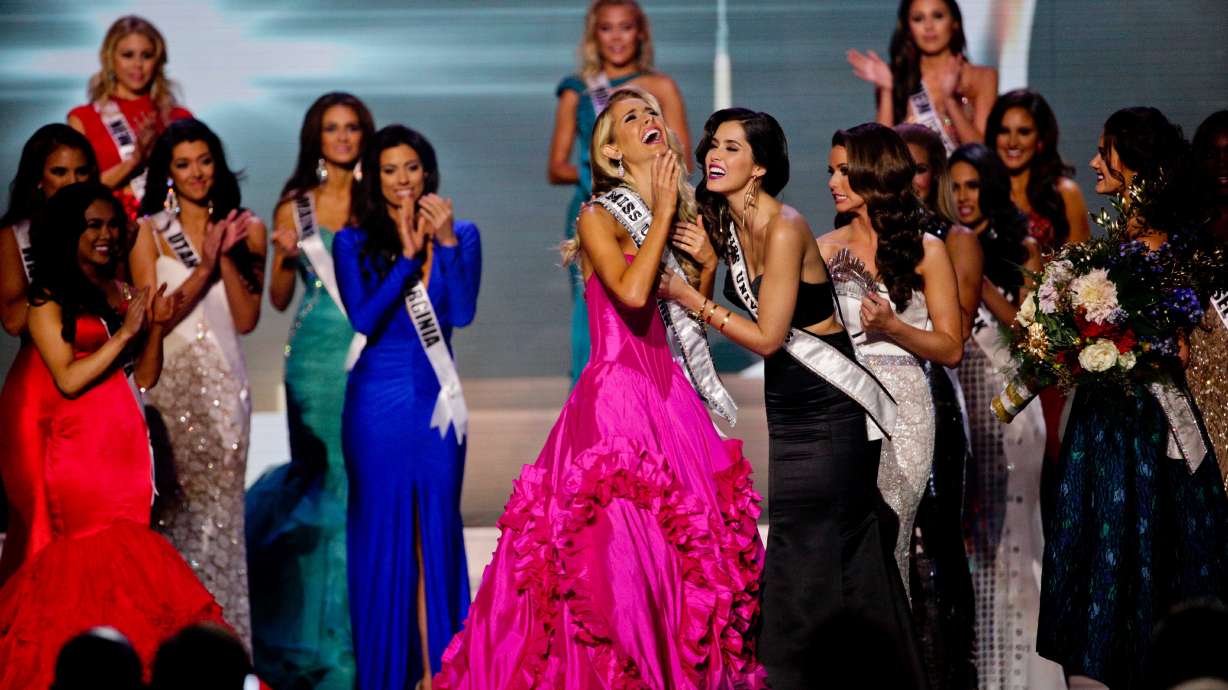 Miss Oklahoma Olivia Jordan is crowned new Miss USA