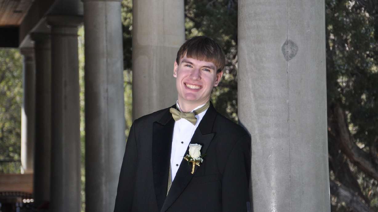 Utah teen who is 'allergic to all foods' sets sights on college