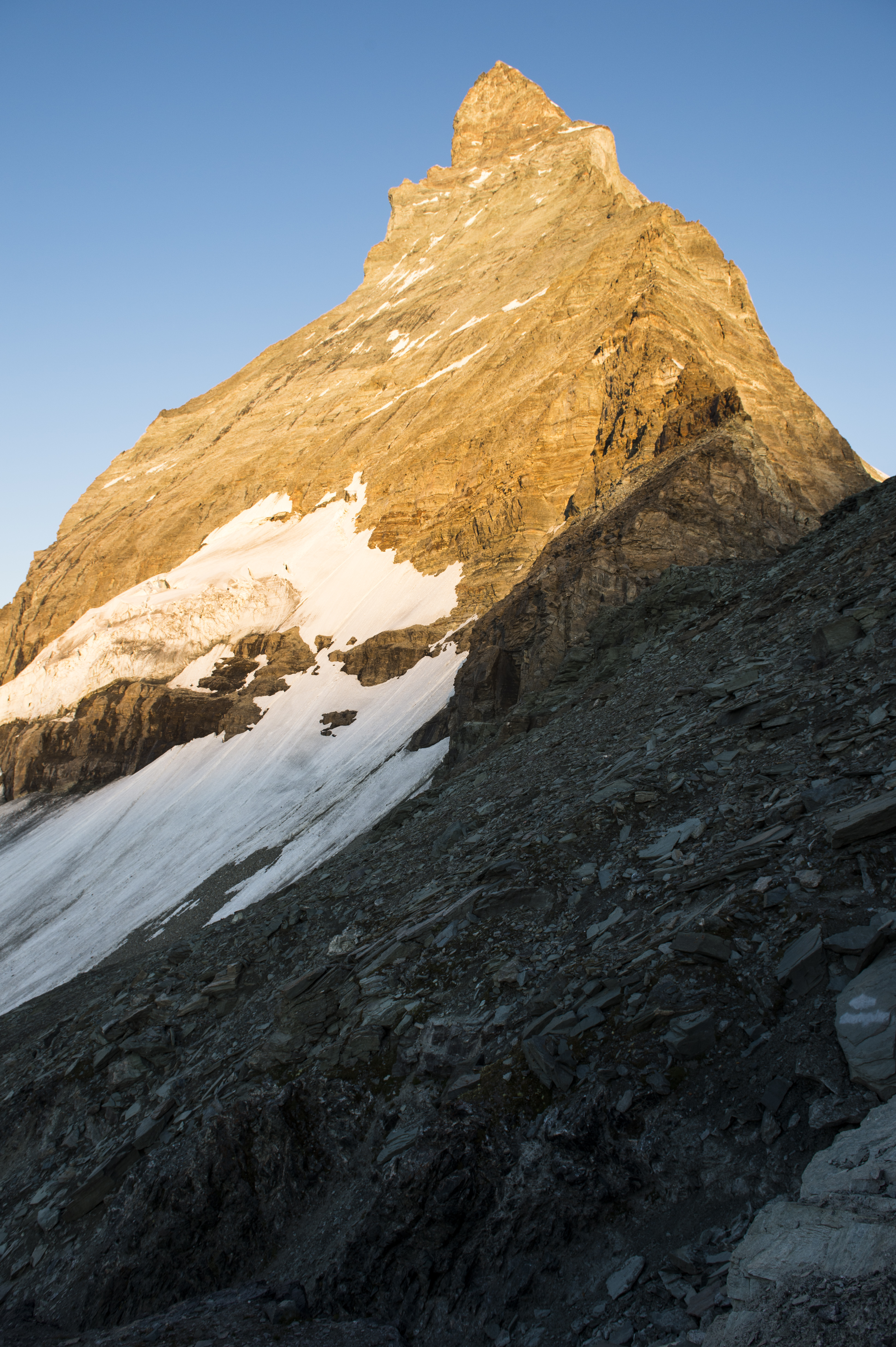 Swiss close Matterhorn 150 years after 1st ascent
