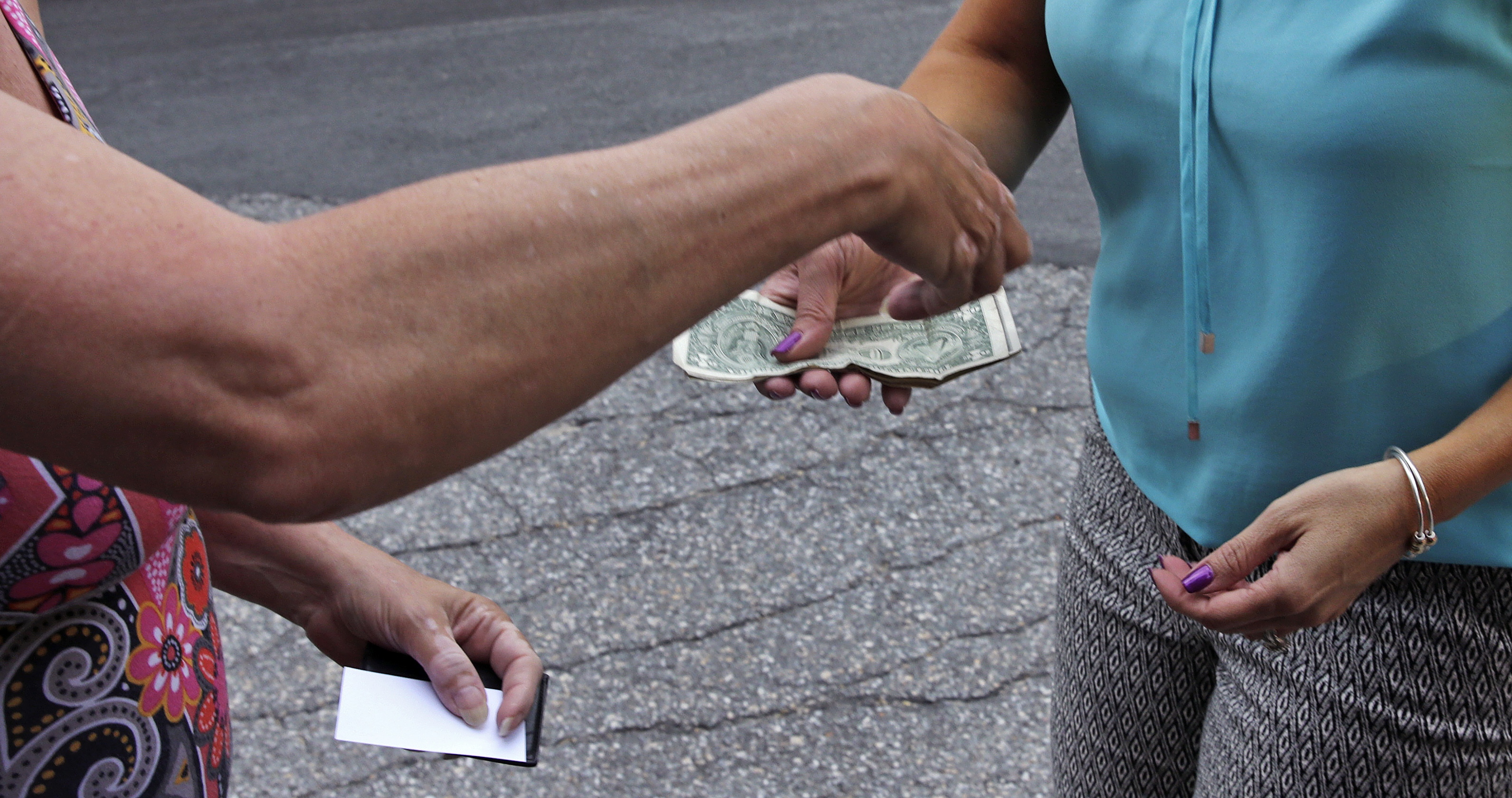 Selling that sofa online? Think about going to the cop shop