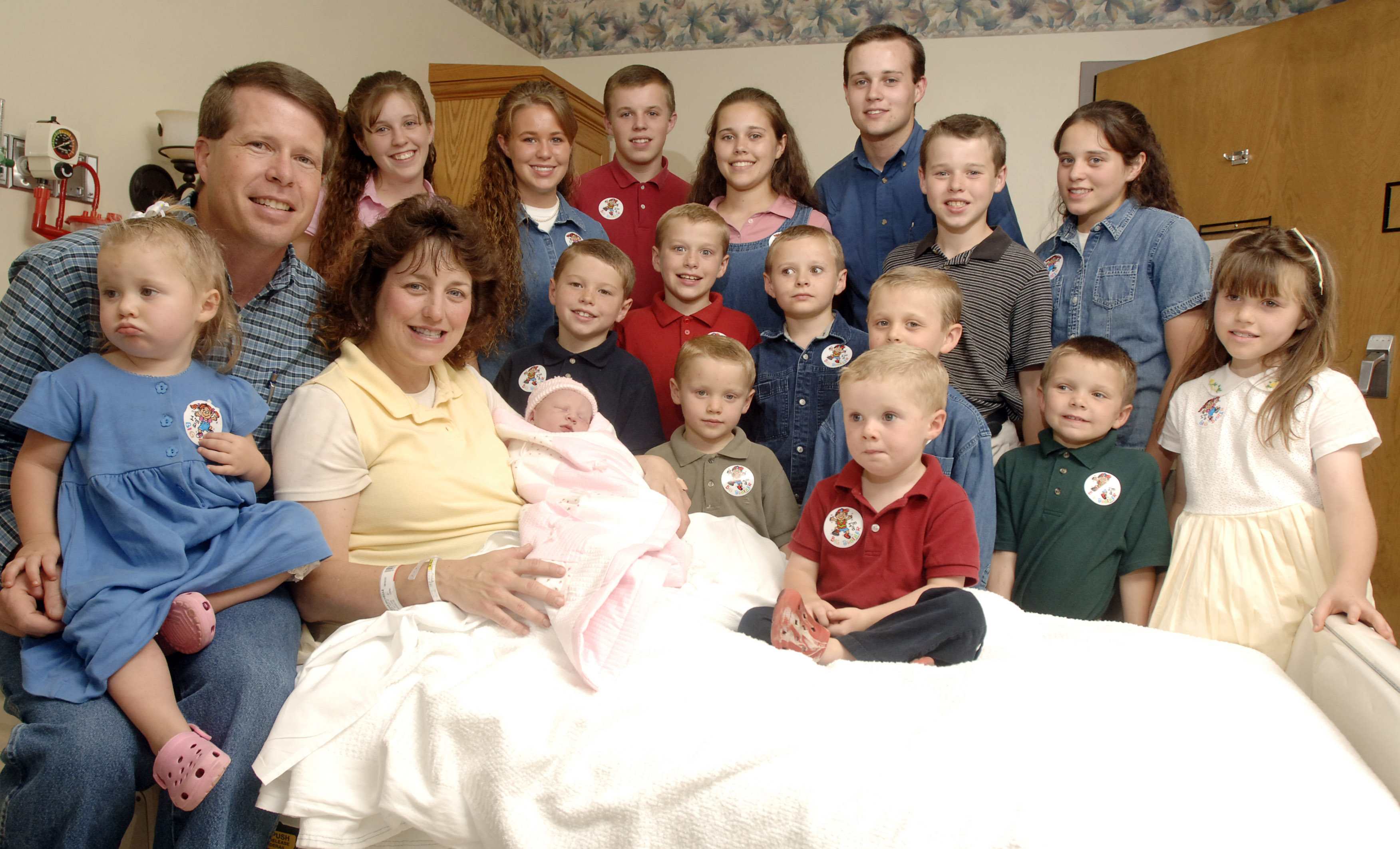 Jim Bob Duggar, whose large family was featured in the TLC reality show "19 Kids and Counting," has announced he's running for a seat in the Arkansas Senate.
