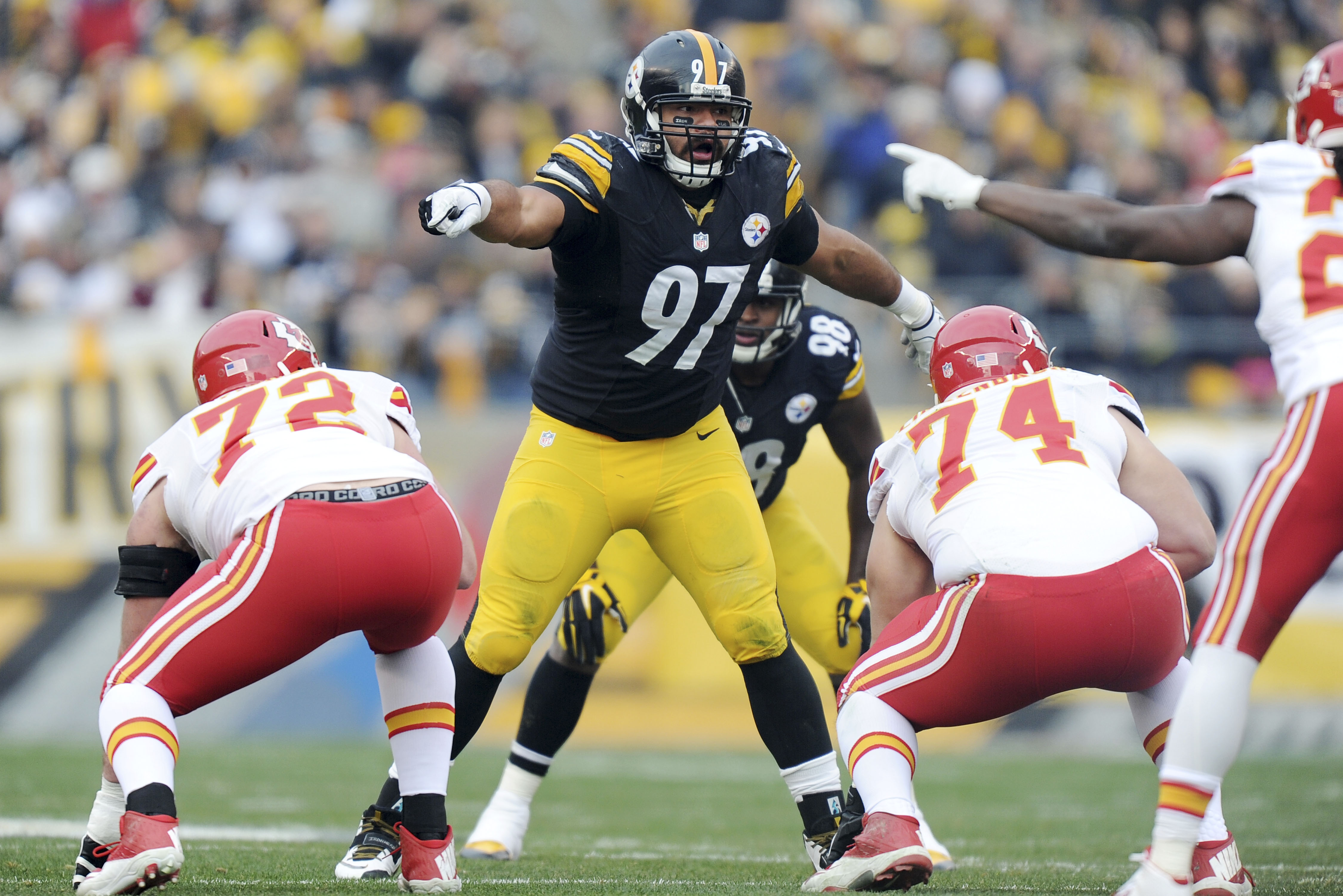 Steelers sign defensive end Cam Heyward to 6-year contract