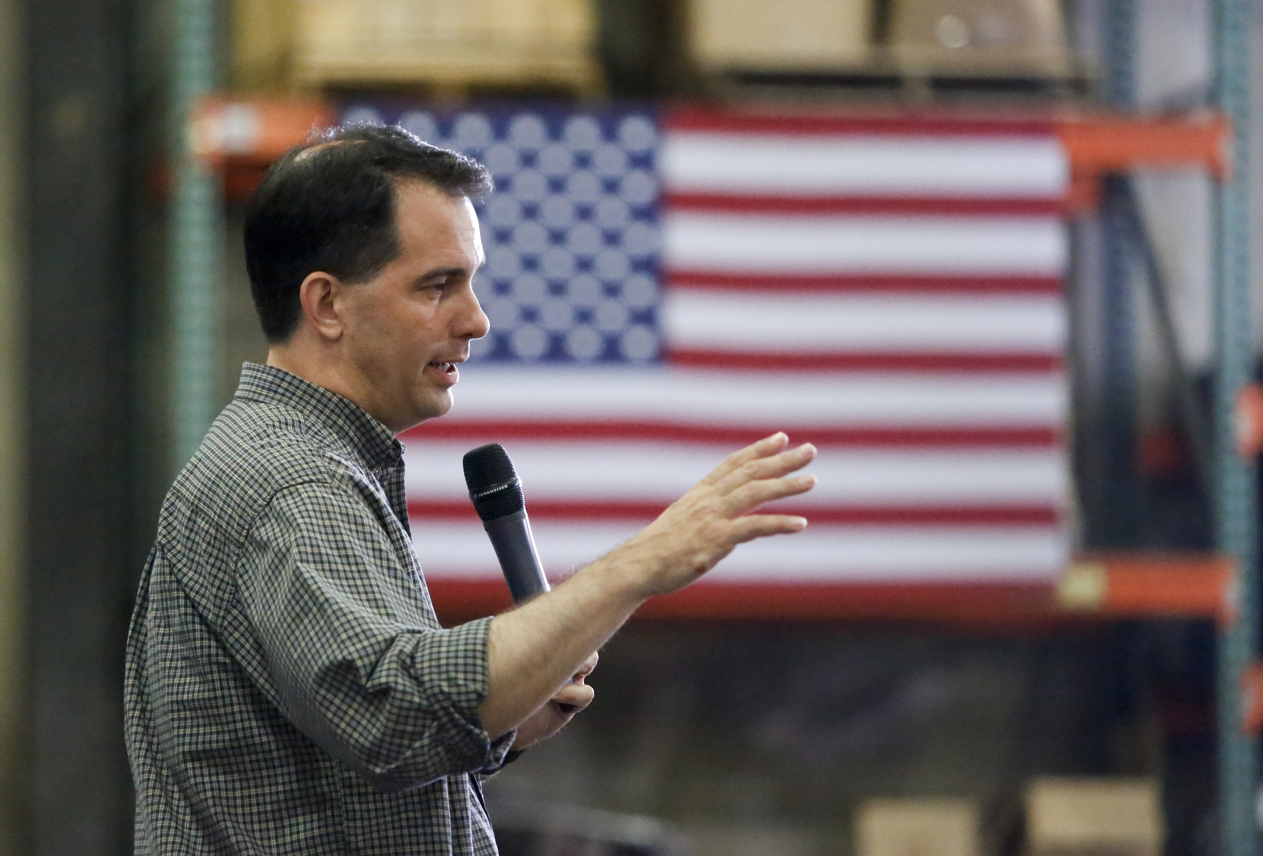 GOP presidential hopeful Walker signs abortion ban bill