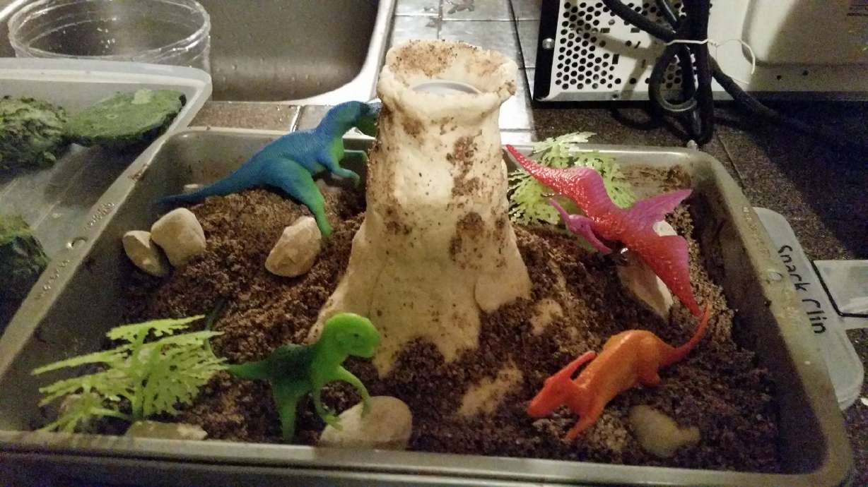 5 chemistry activities you can do at home