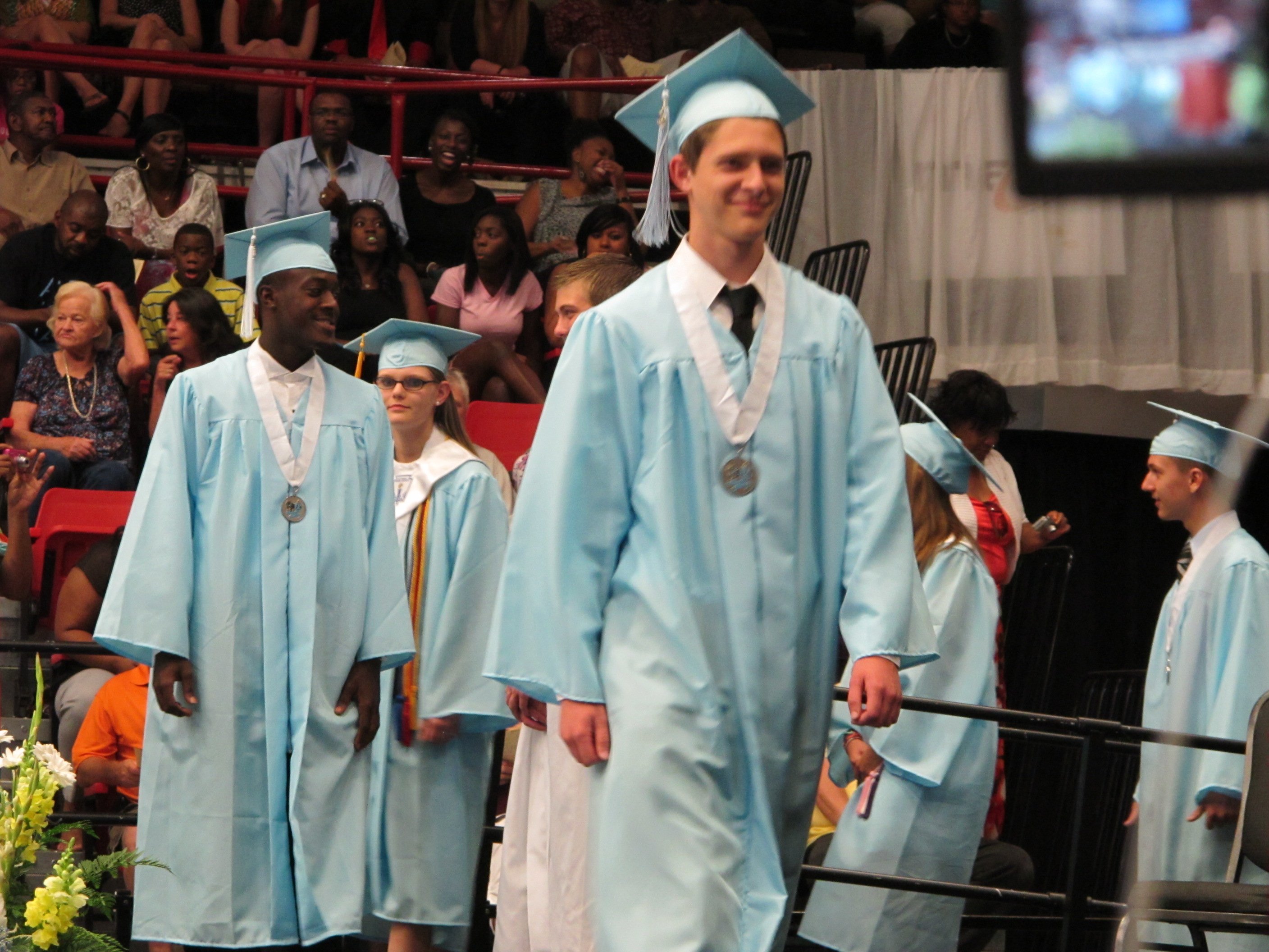 Spending on college soars 16%