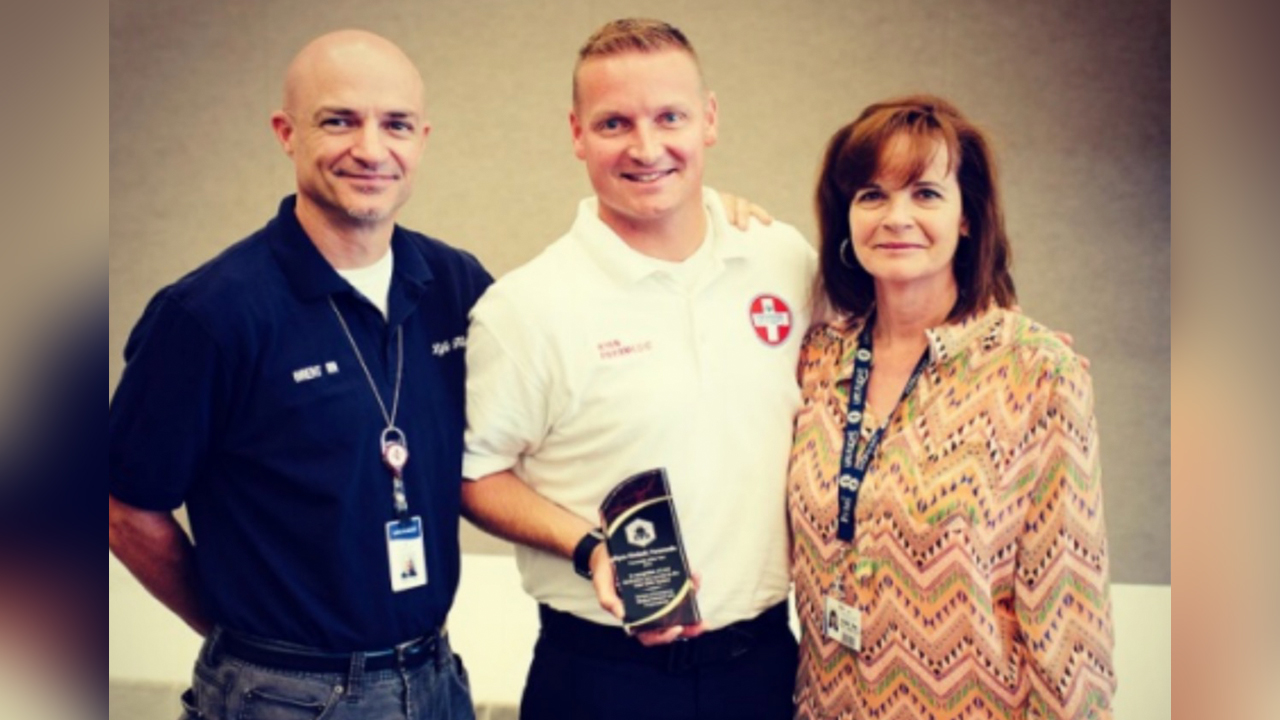 Lehi man awarded Paramedic of Year after saving hiker