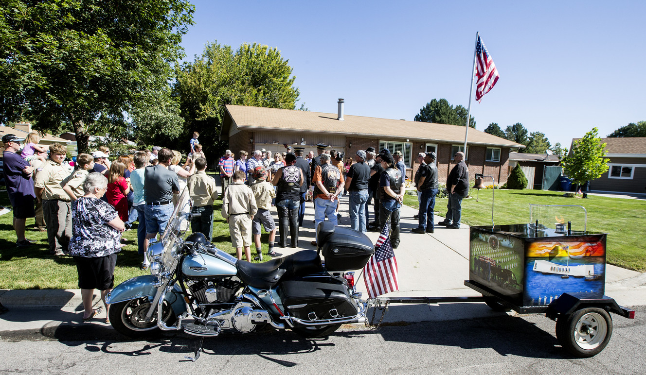 Members of Tribute to Fallen Soldiers honor David Gannon Tuesday, July 28, 2015, at a ceremony in West Jordan. Army Spc. David Gannon died in April 2013 at Fort Bragg, North Carolina. (Photo: Scott G Winterton/Deseret News)