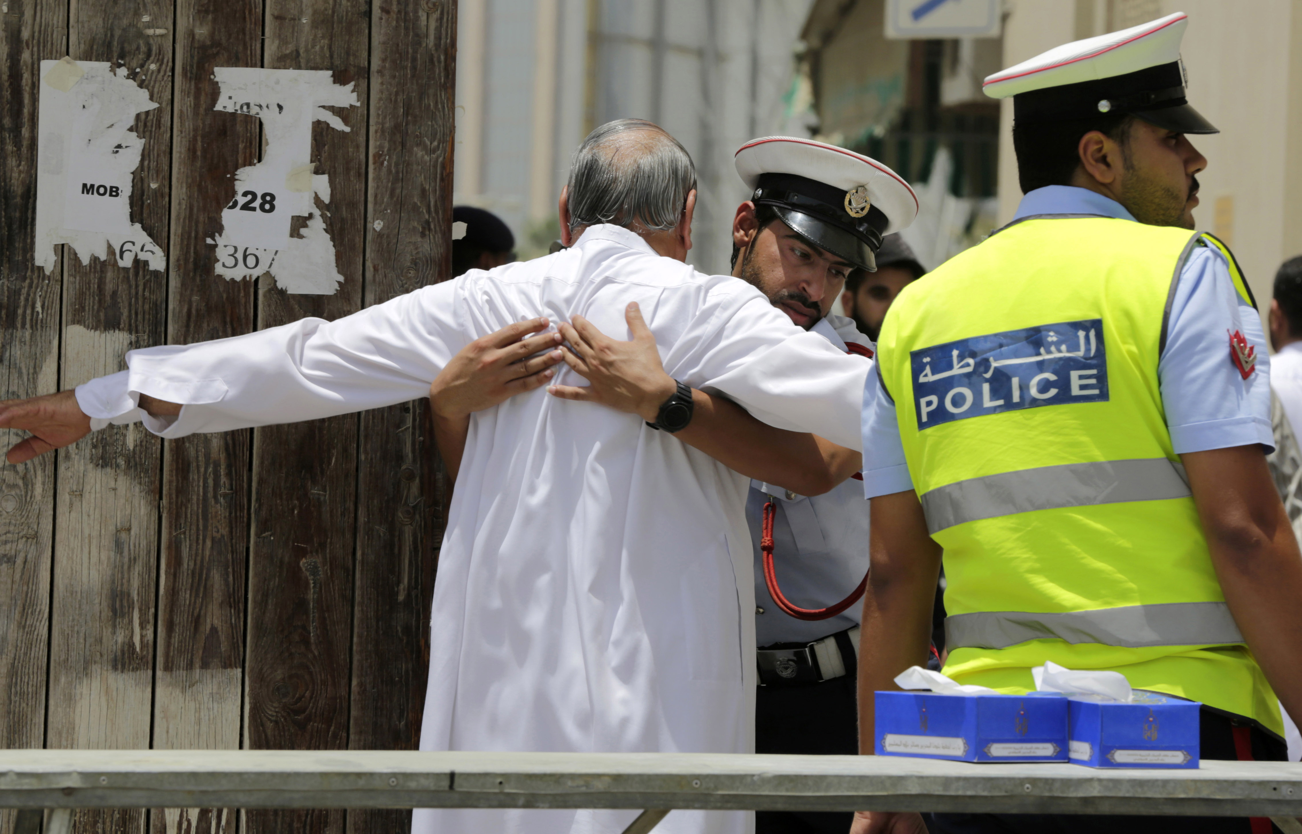 Bahrain makes multiple arrests in wake of deadly bombing