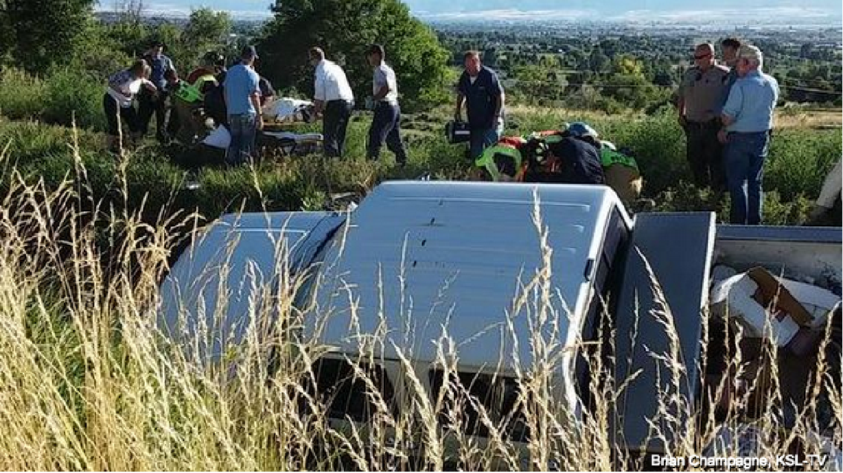 4 adolescentes de UT involucrados en accidente de ATV y camioneta; 2 terminan hospitalizados