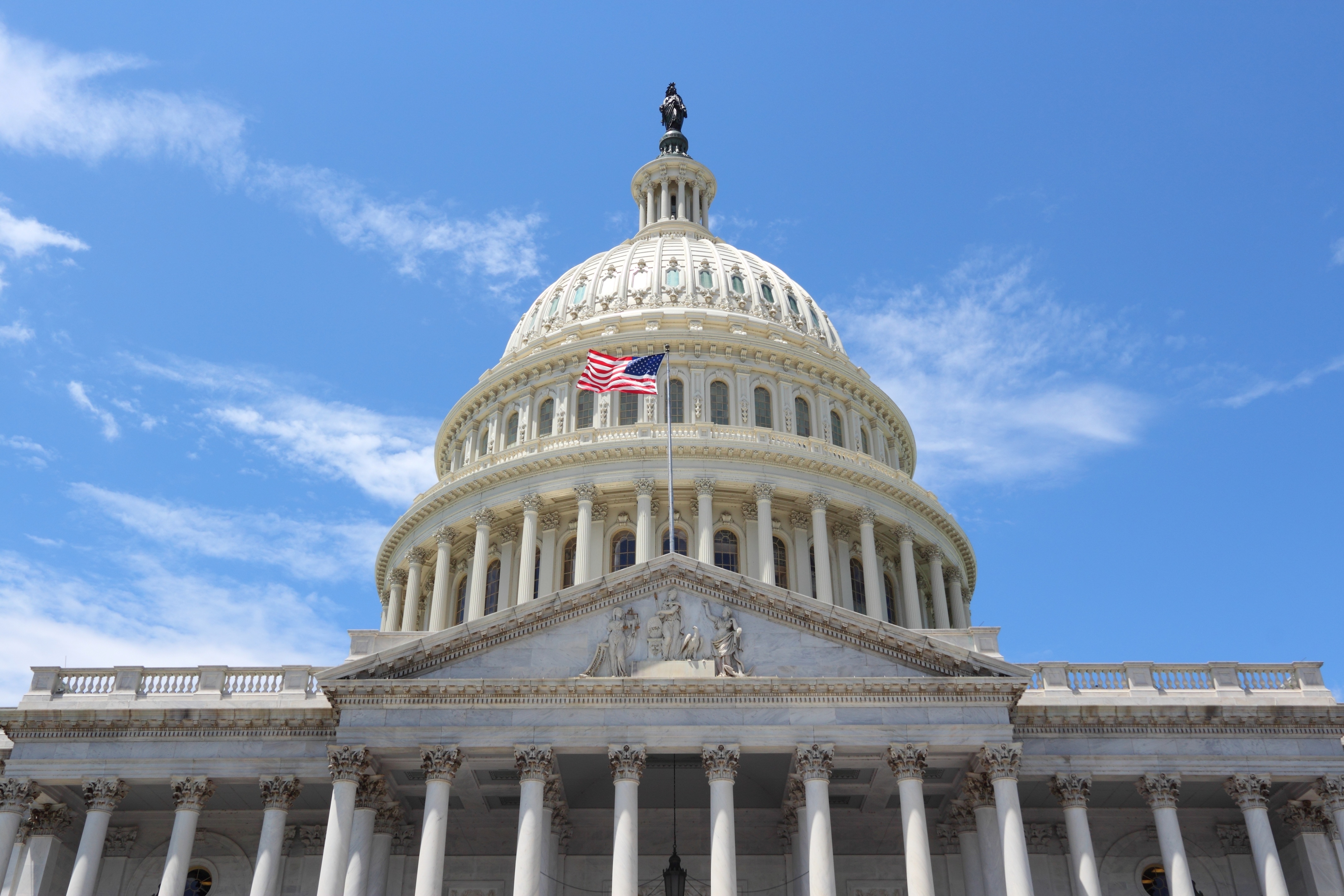 Utah's congressional delegation votes for Republican tax overhaul