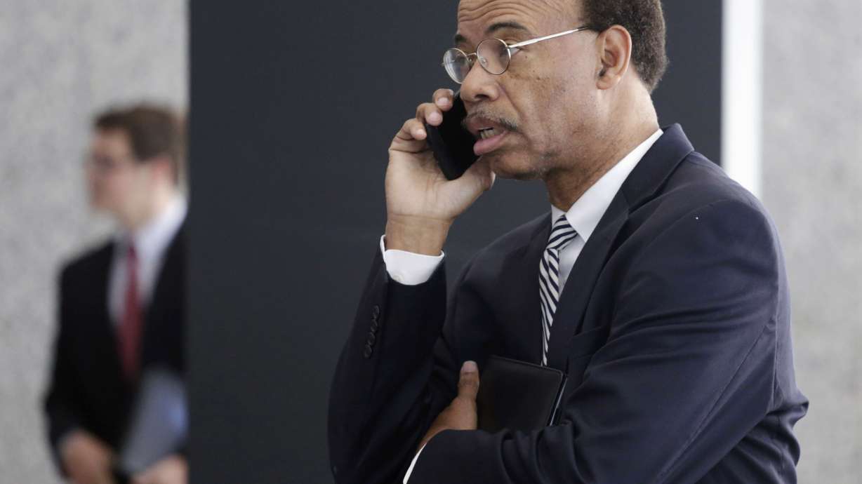 Judge approves place for Mel Reynolds to stay while on bond