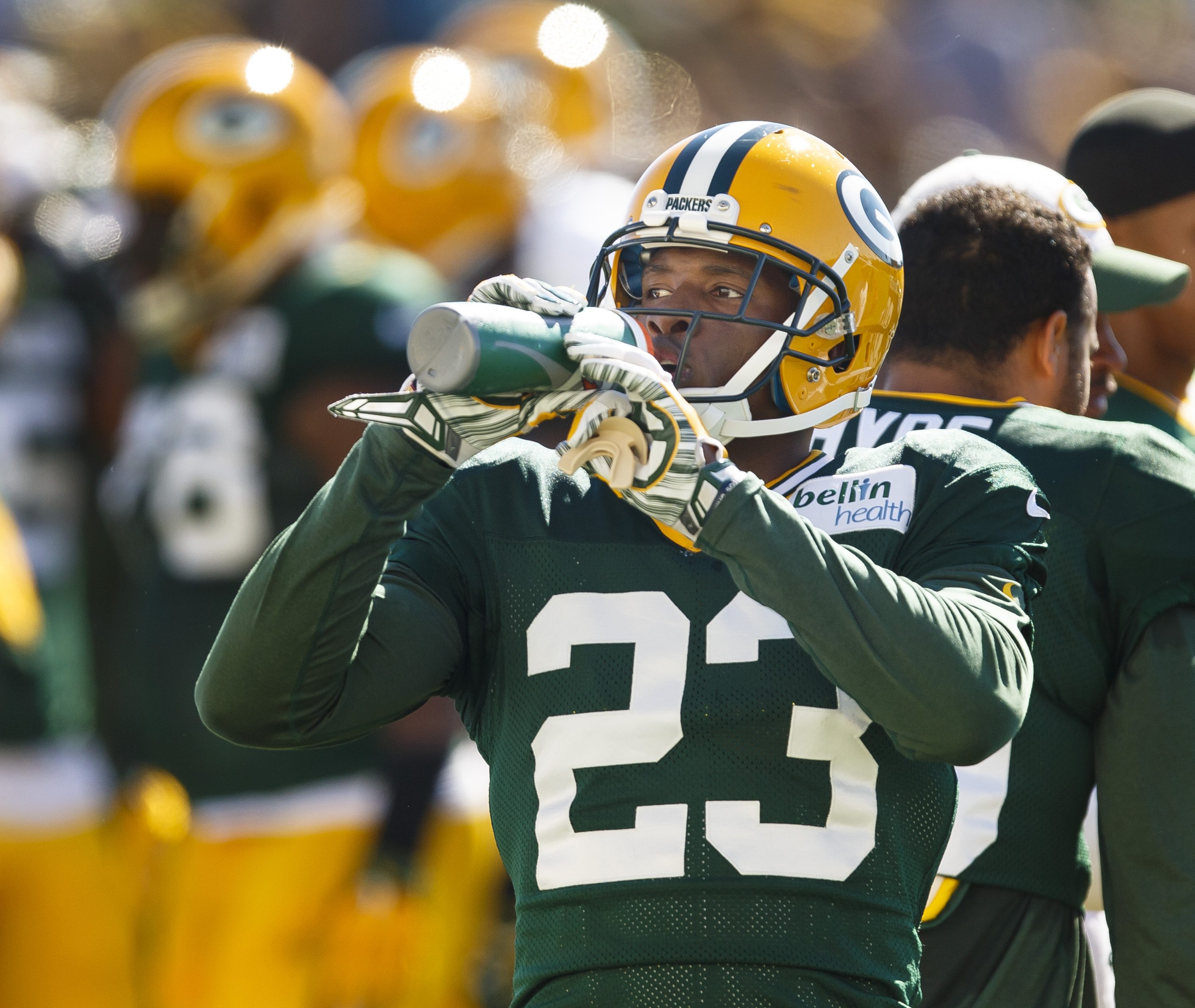 Packers' 1st-round pick Randall picking up corner on the fly
