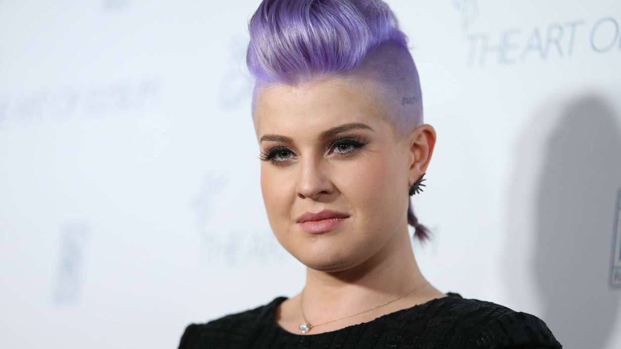 Kelly Osbourne apologizes for 'View' remarks about Latinos