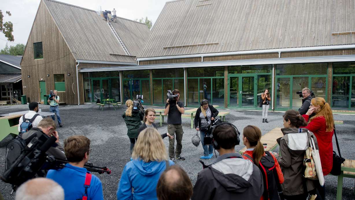 Youth camp resumes 4 years after massacre on Norwegian isle