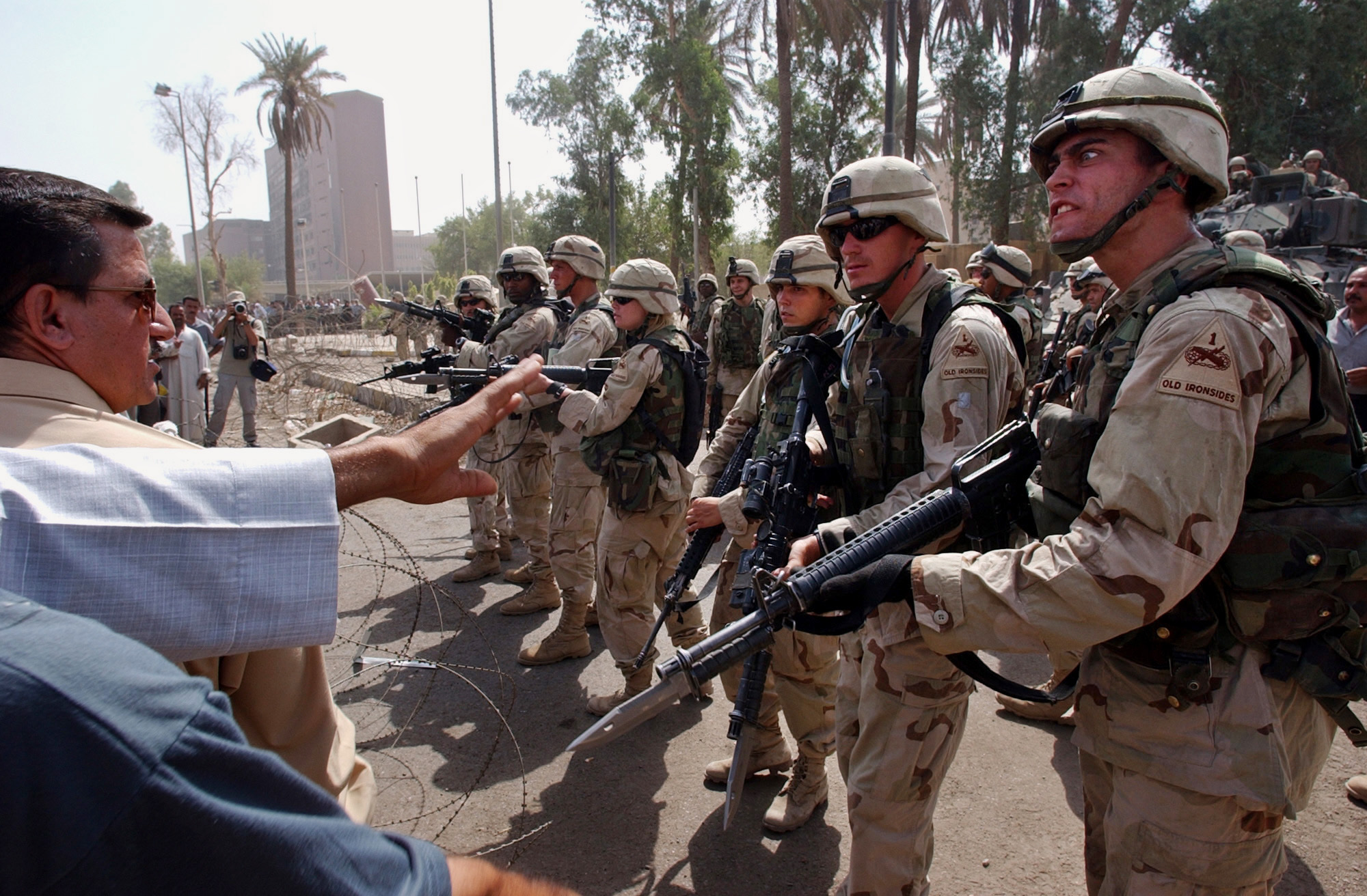 IS top command dominated by ex-officers in Saddam's army