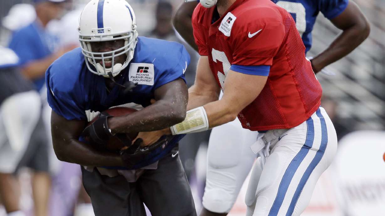 Colts hope Frank Gore can provide boost to running game