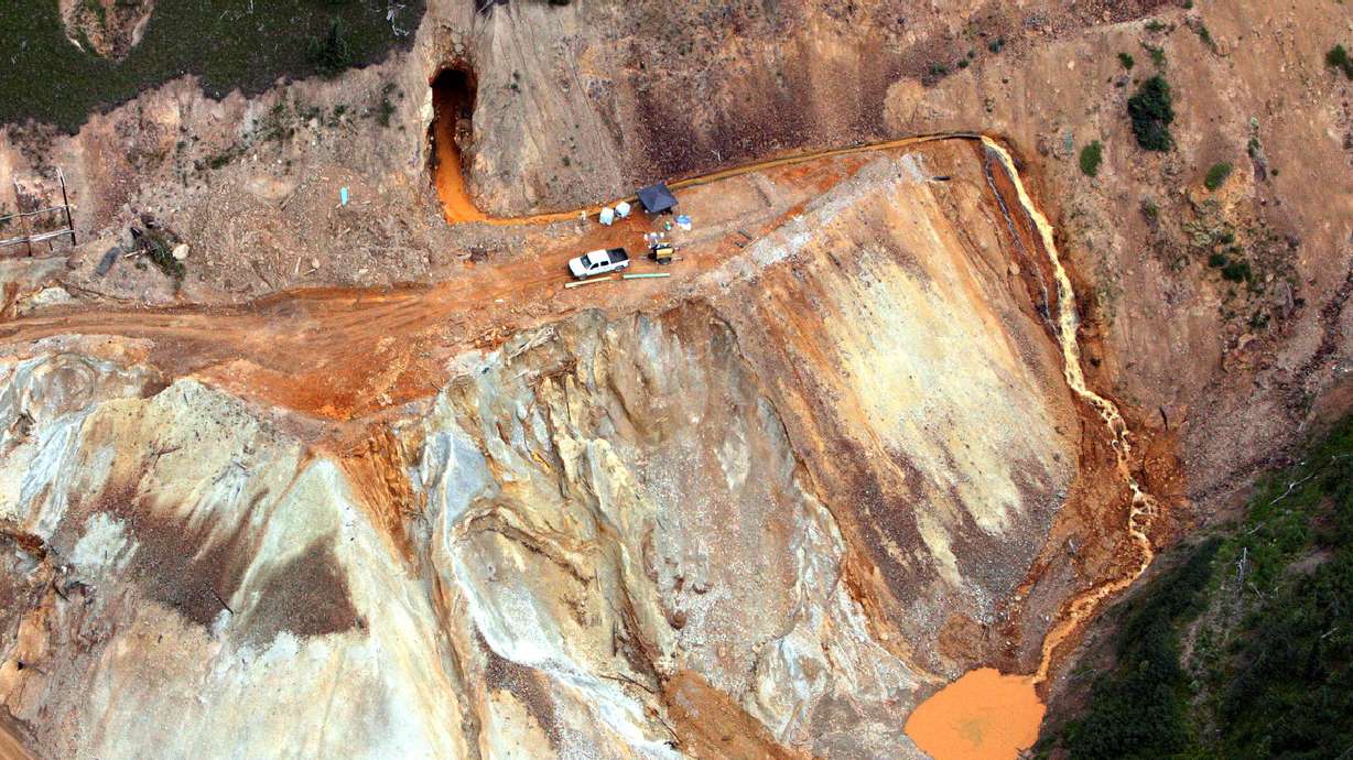 Utah AG to tour mine, considering legal action against EPA in spill