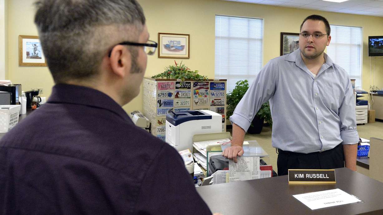 Supreme Court rules against clerk in gay marriage case