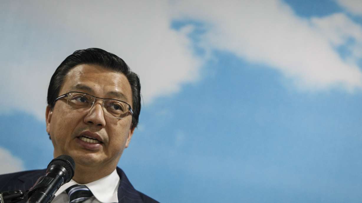 Malaysia says most of the debris in Maldives not from plane