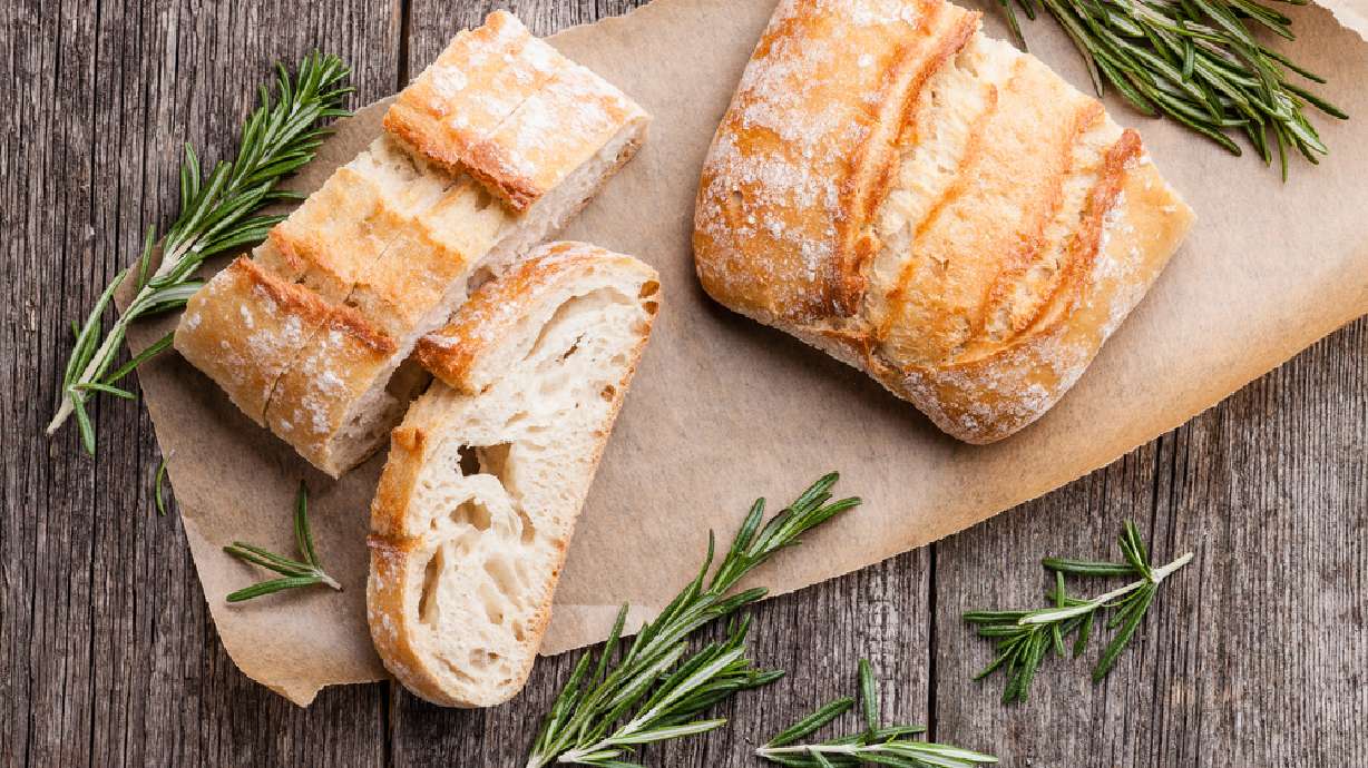 Low-fat or low-carb? New study settles debate