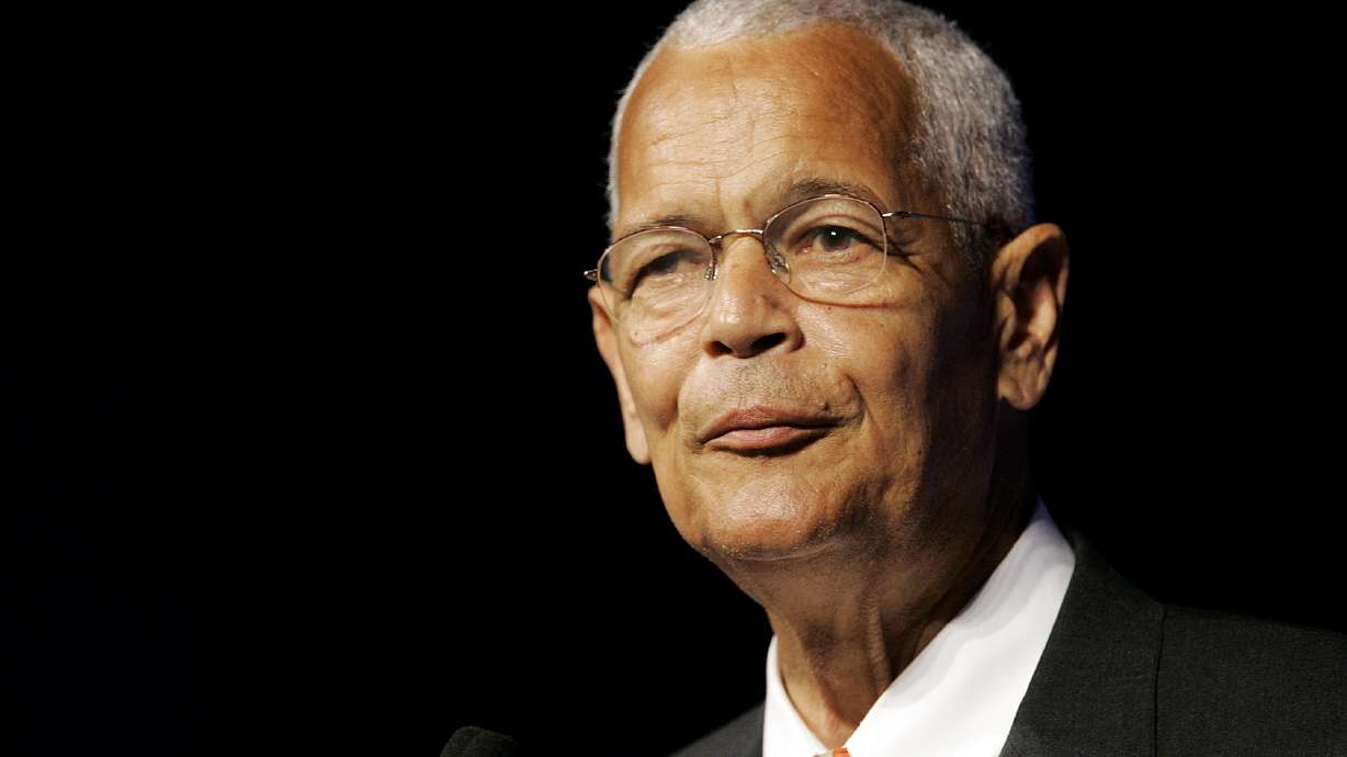 Julian Bond, former NAACP chairman and activist, dies at 75