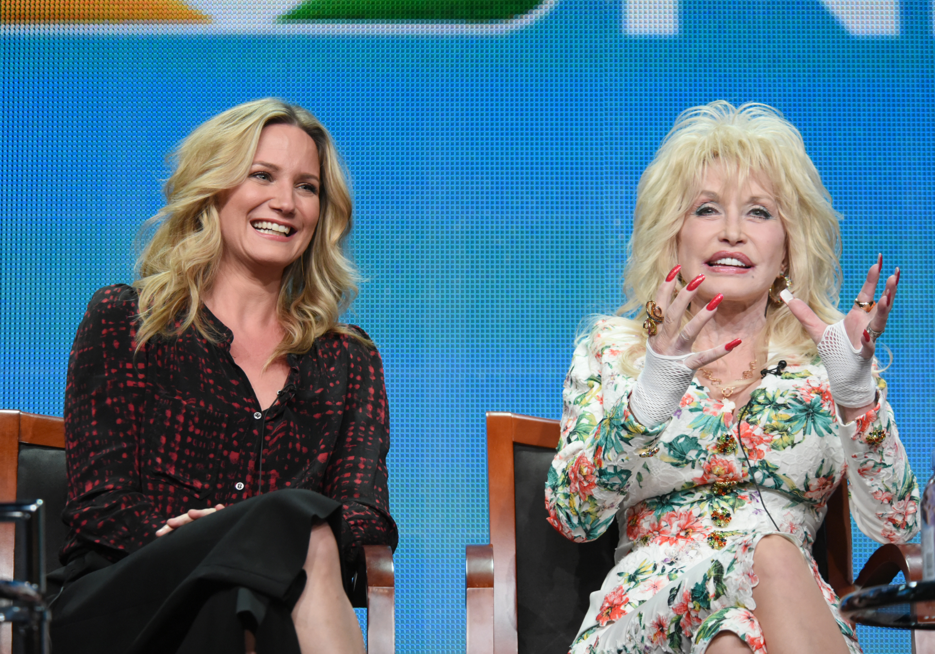 TV movie based on Dolly Parton's childhood to air Dec. 10