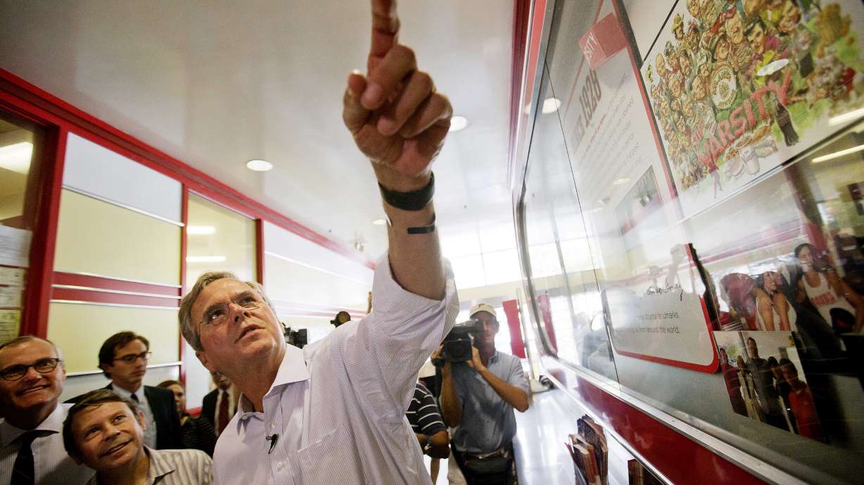 Bush family donors gave half of Jeb Bush's presidential cash