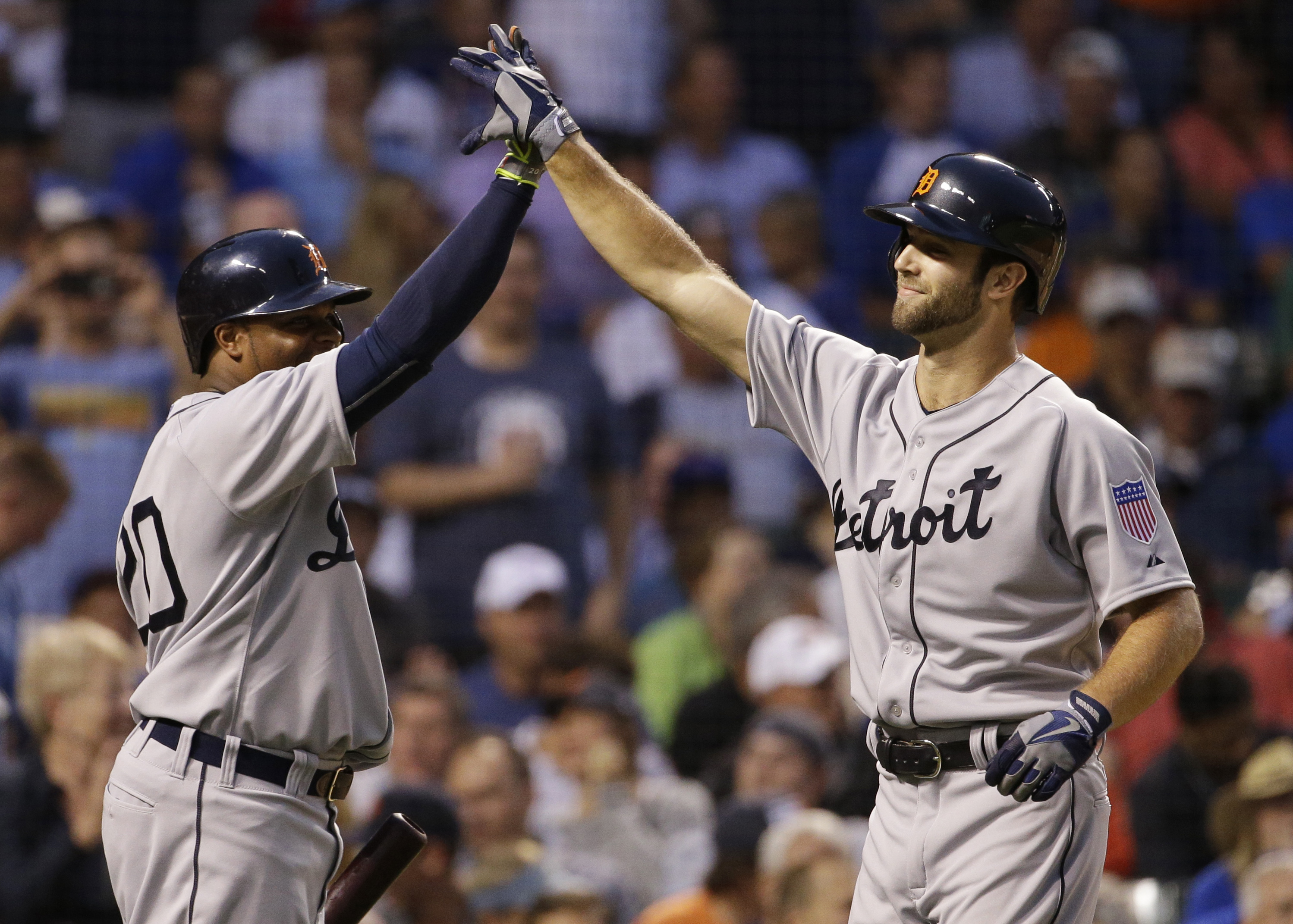 Norris, Castellanos homer, Tigers pound Lester, Cubs 15-8
