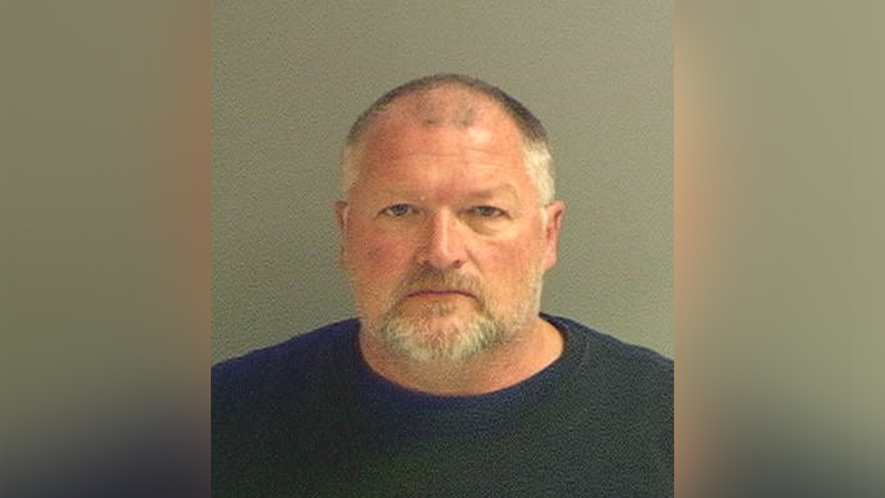 Ex-Unified police detective admits to mishandling money