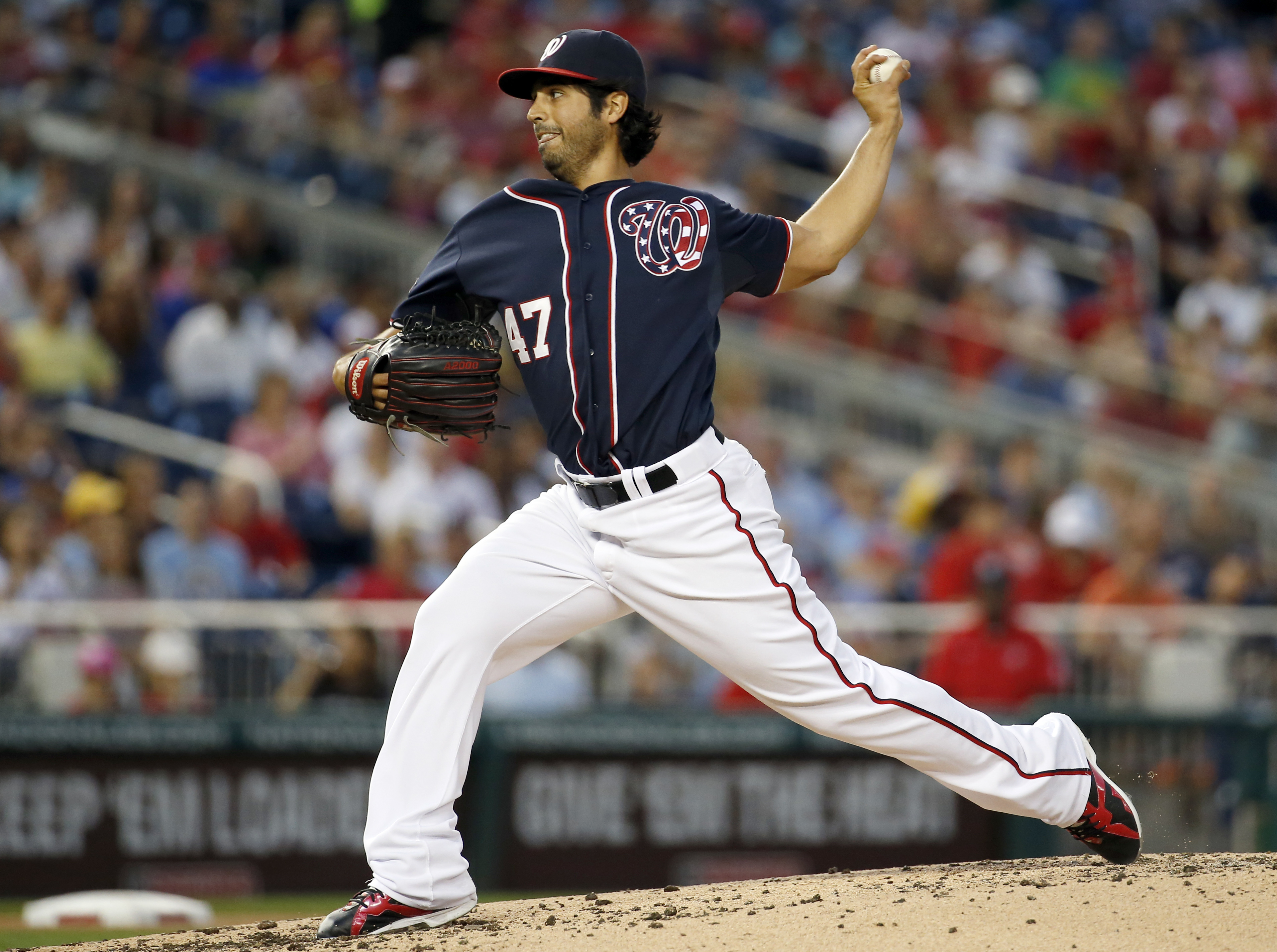 Santana homers as Brewers beat struggling Nationals 10-3