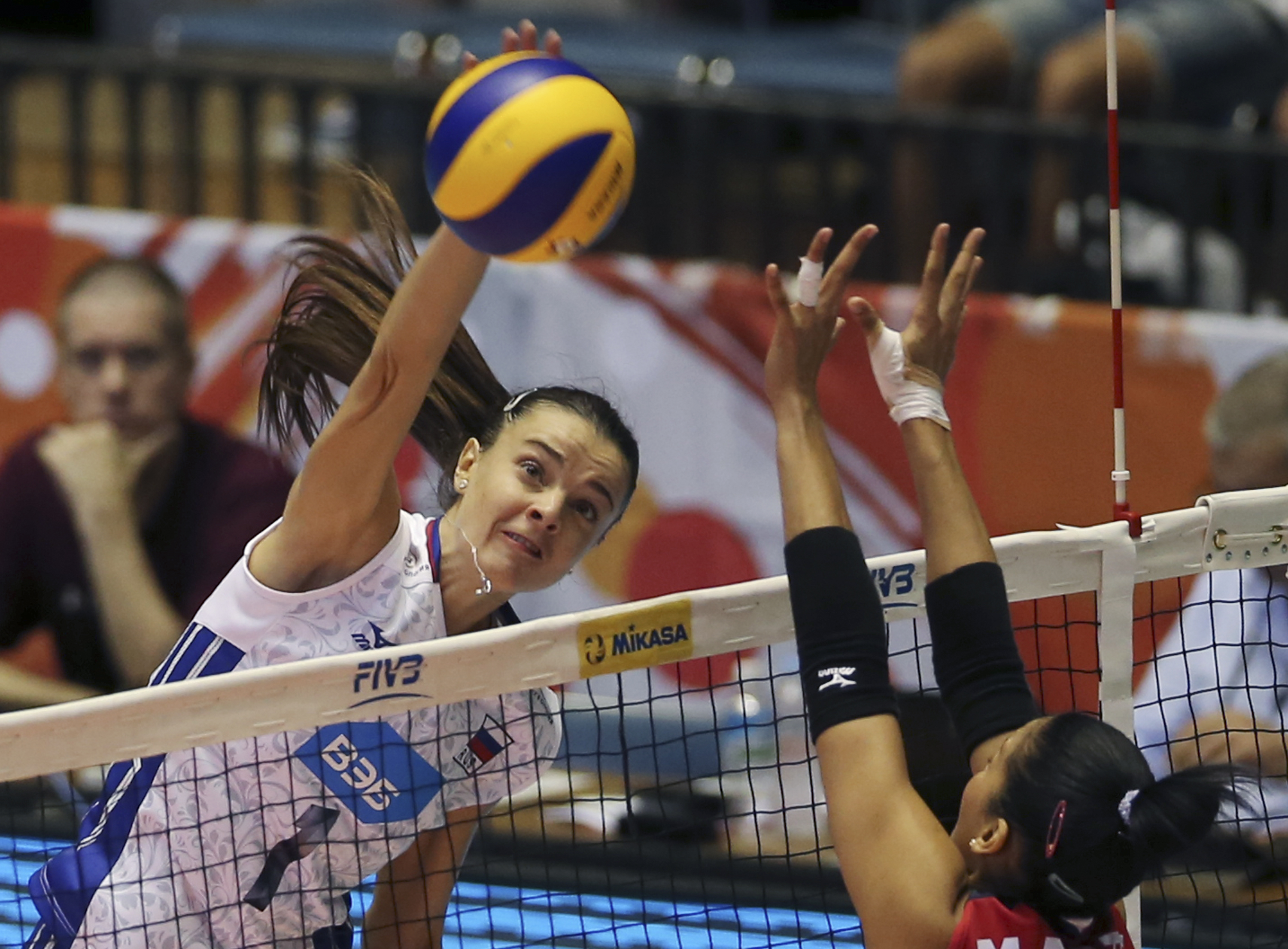 US starts women's volleyball World Cup with win