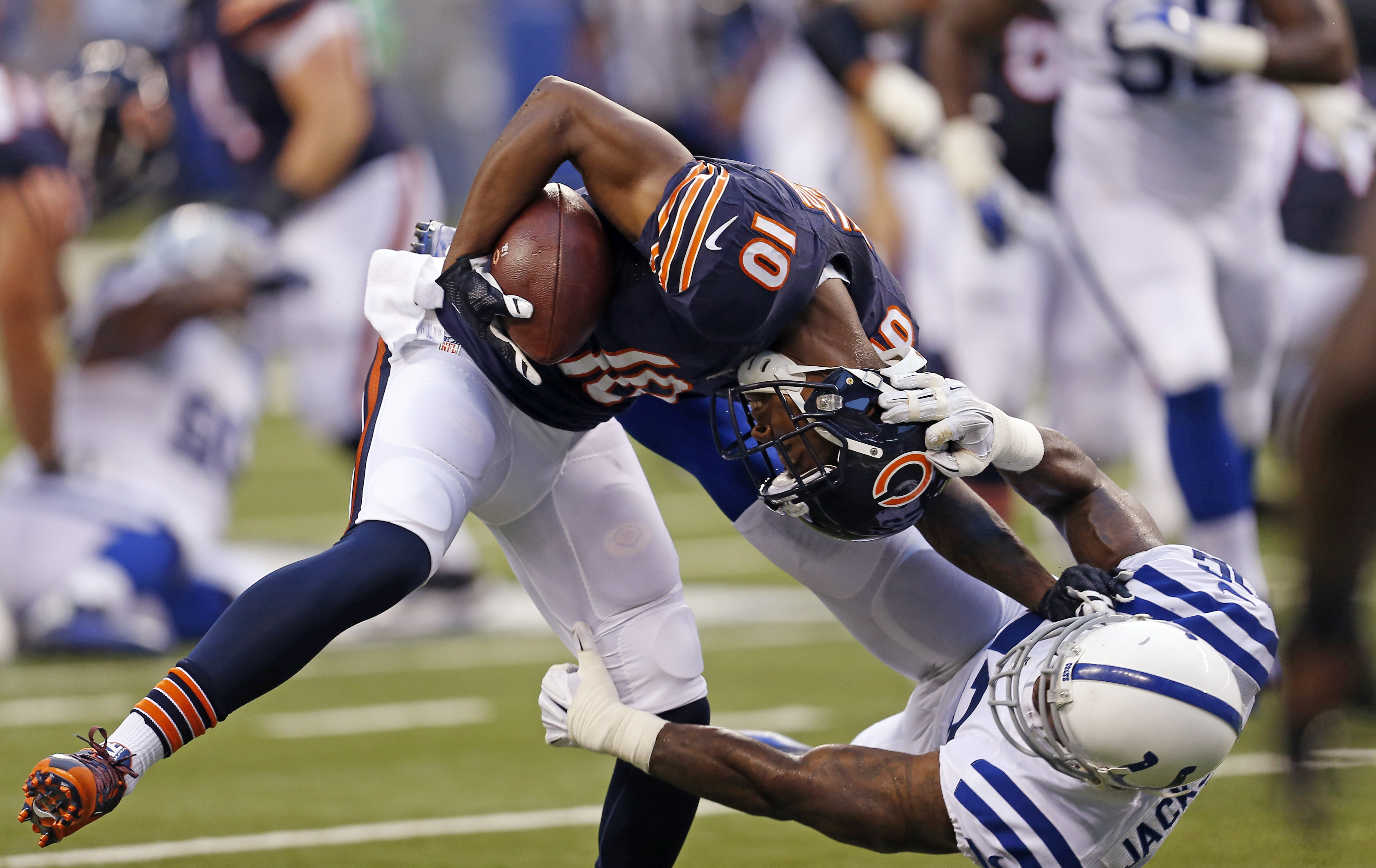 Clausen leads Bears back in 2nd half for 23-11 win at Indy