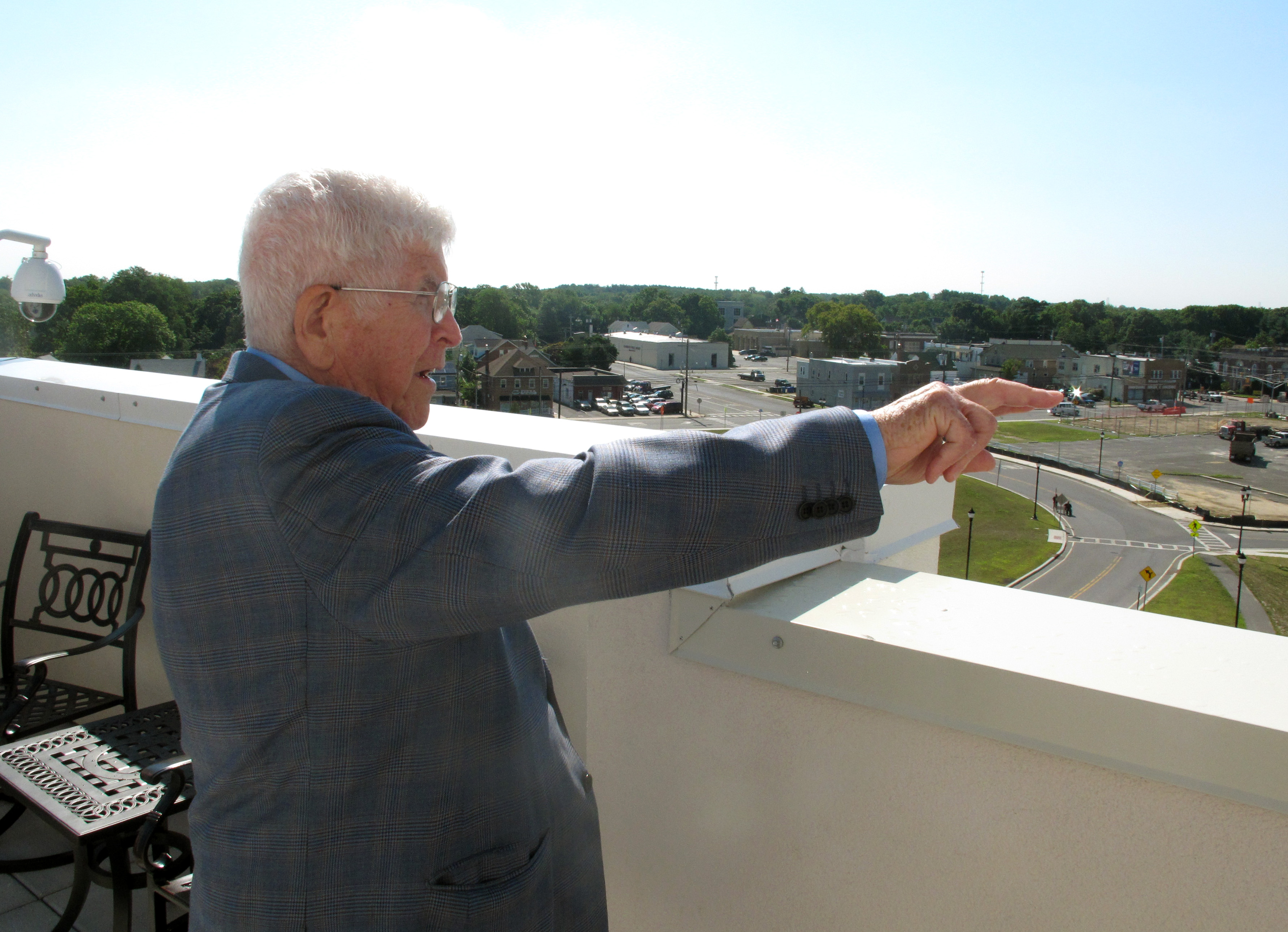 New Jersey universities adding 'college towns' near campus