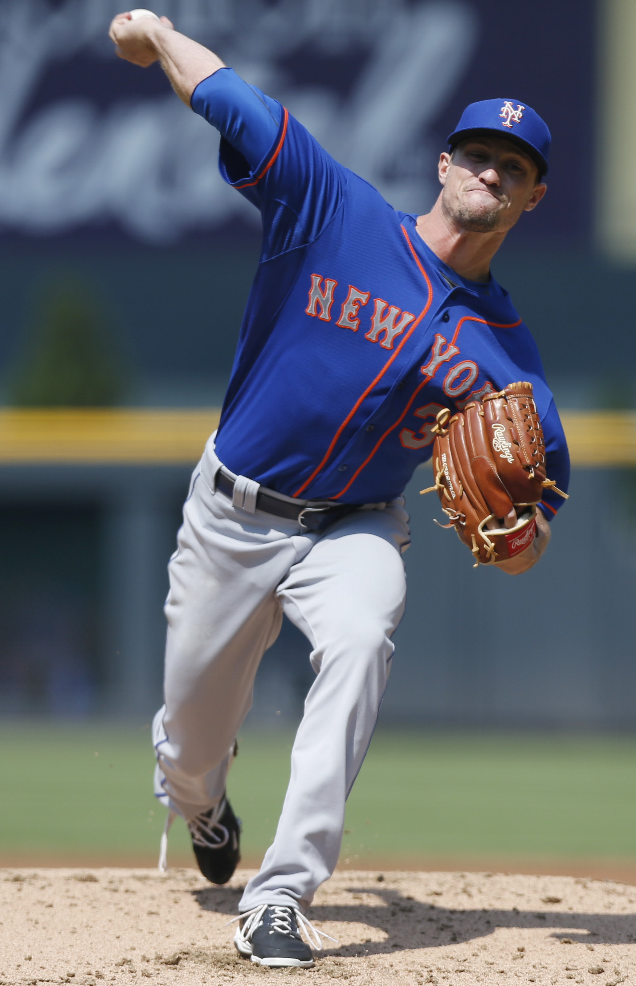 Verrett goes 8 innings, gets 1st MLB win, Mets sweep Rockies