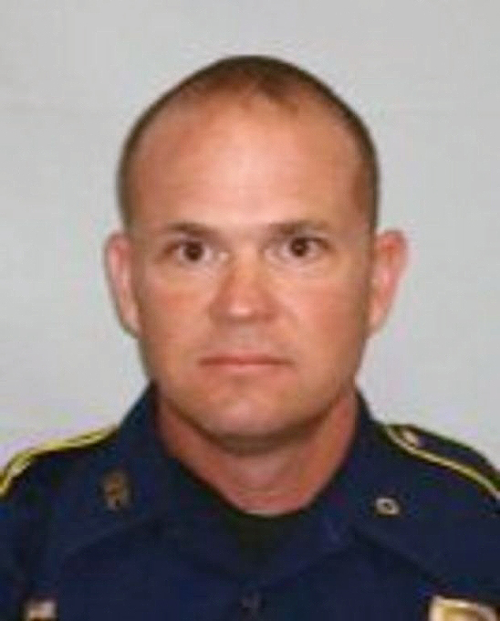 Man accused of shooting trooper had long criminal past