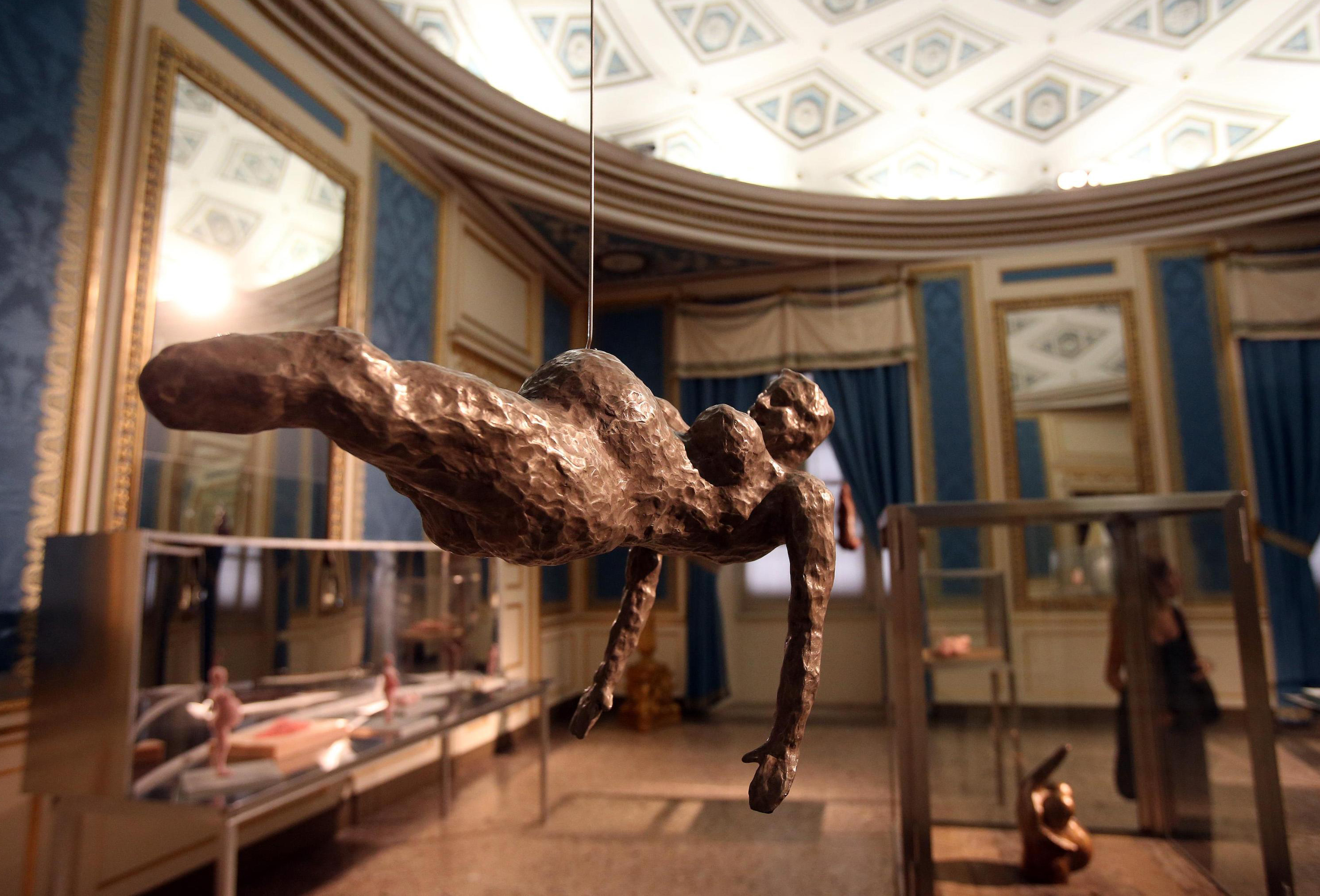 Exhibit focusing on motherhood opens on Expo's sidelines