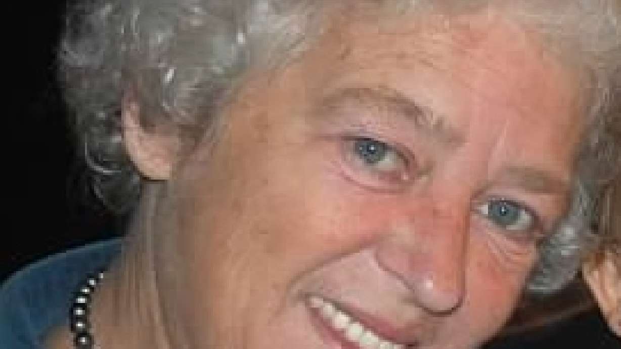 600 celebrate life of woman killed in supermarket attack