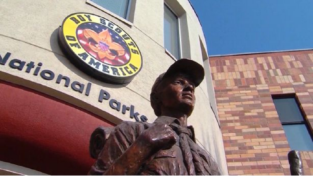 La Iglesia SUD seguirá con los Boy Scouts a pesar de resolución de tener líderes gay