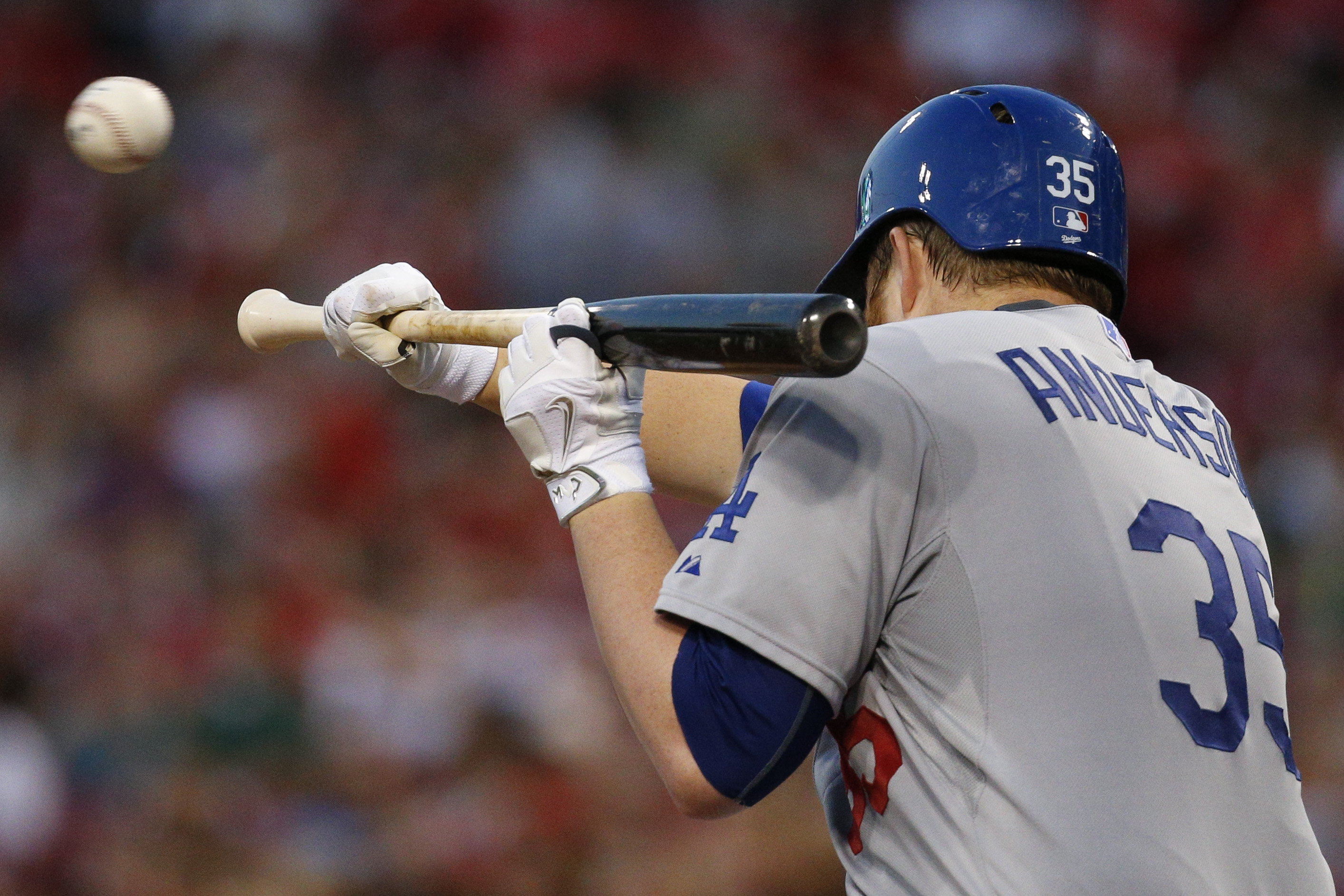 Dodgers ride 3 homers to 7-4 win over Reds