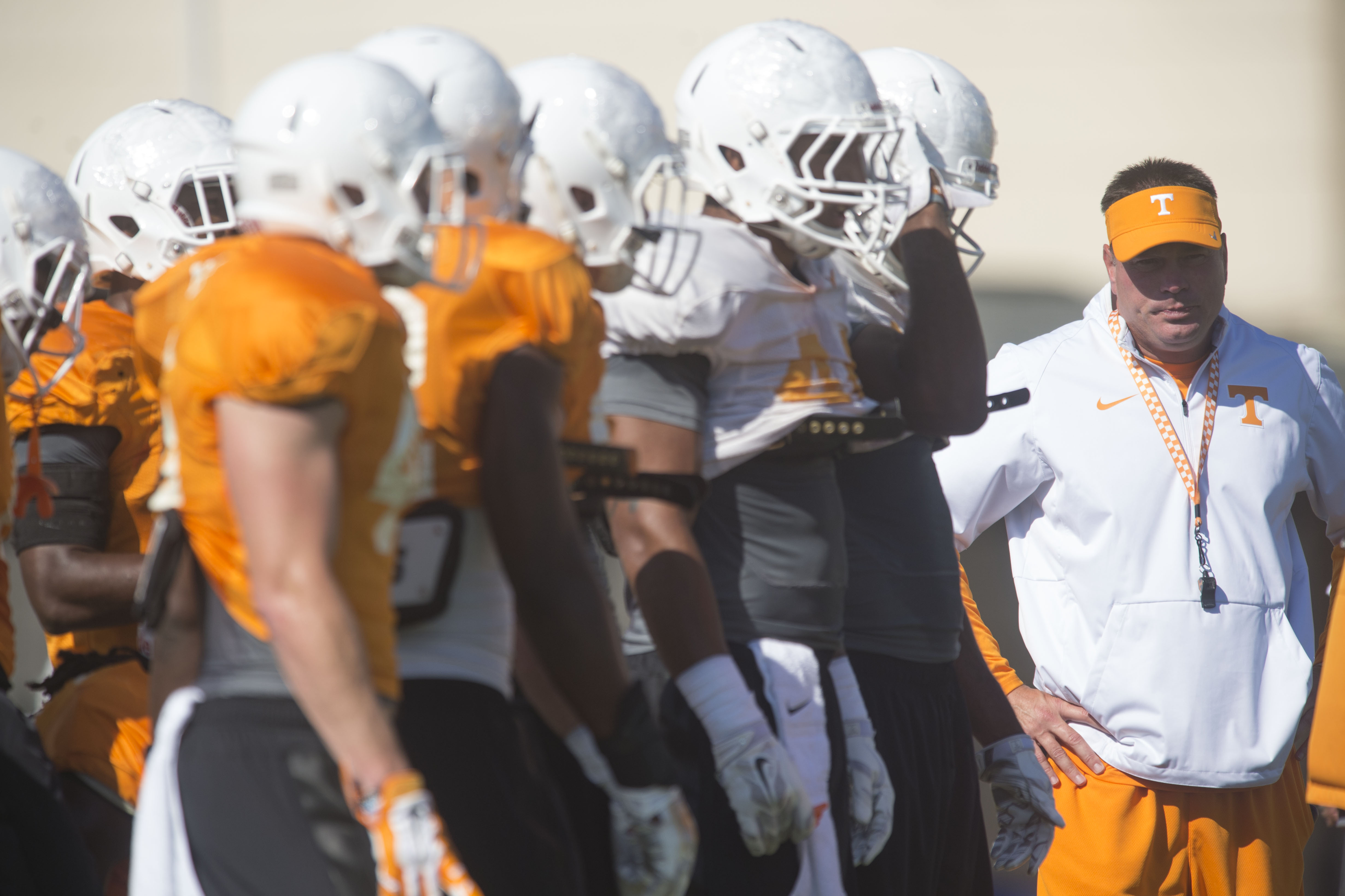 No. 25 Vols lose McNeil to injury, suspend Howard for 1 game