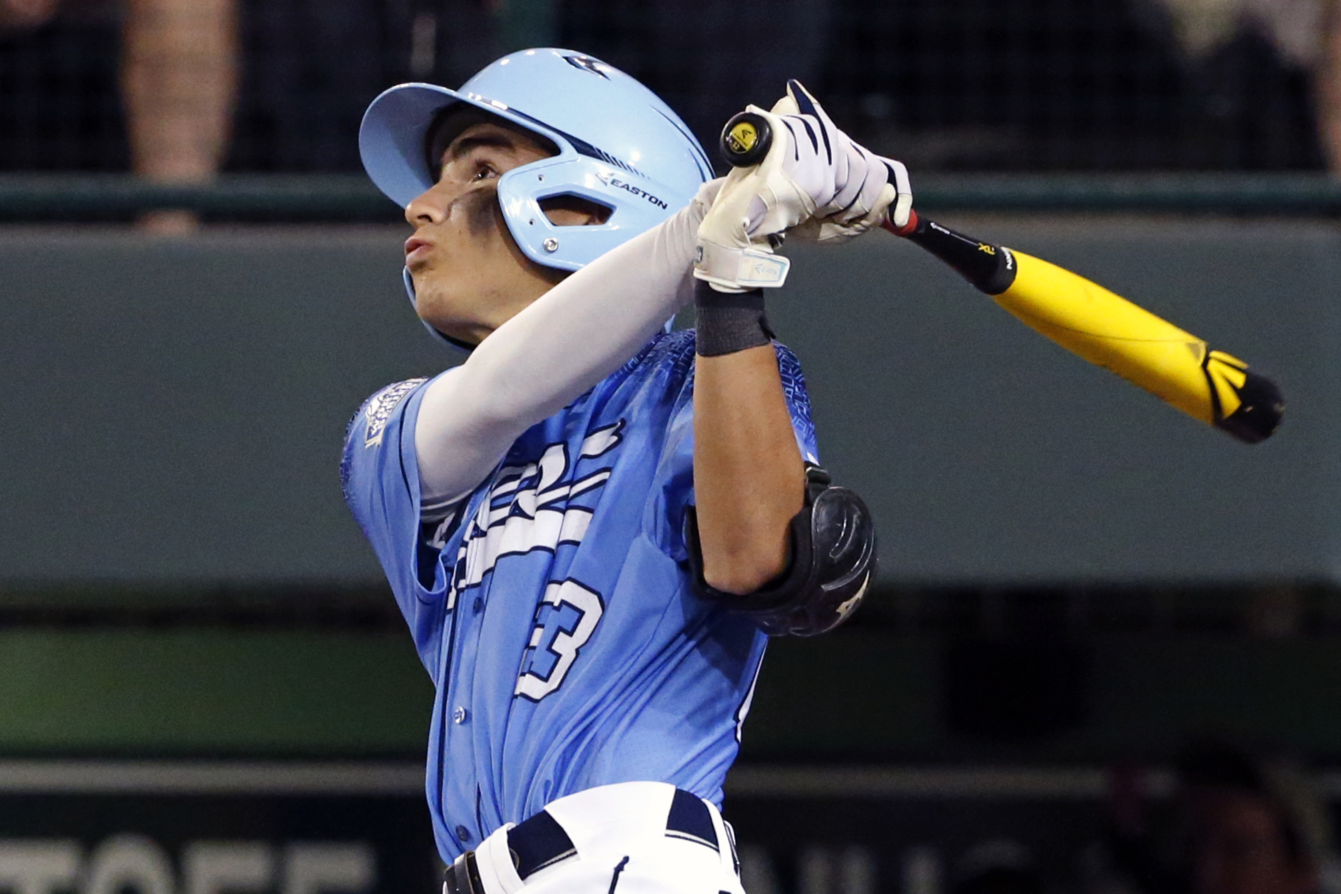 Texas beats California in 8 innings to reach LLWS title game