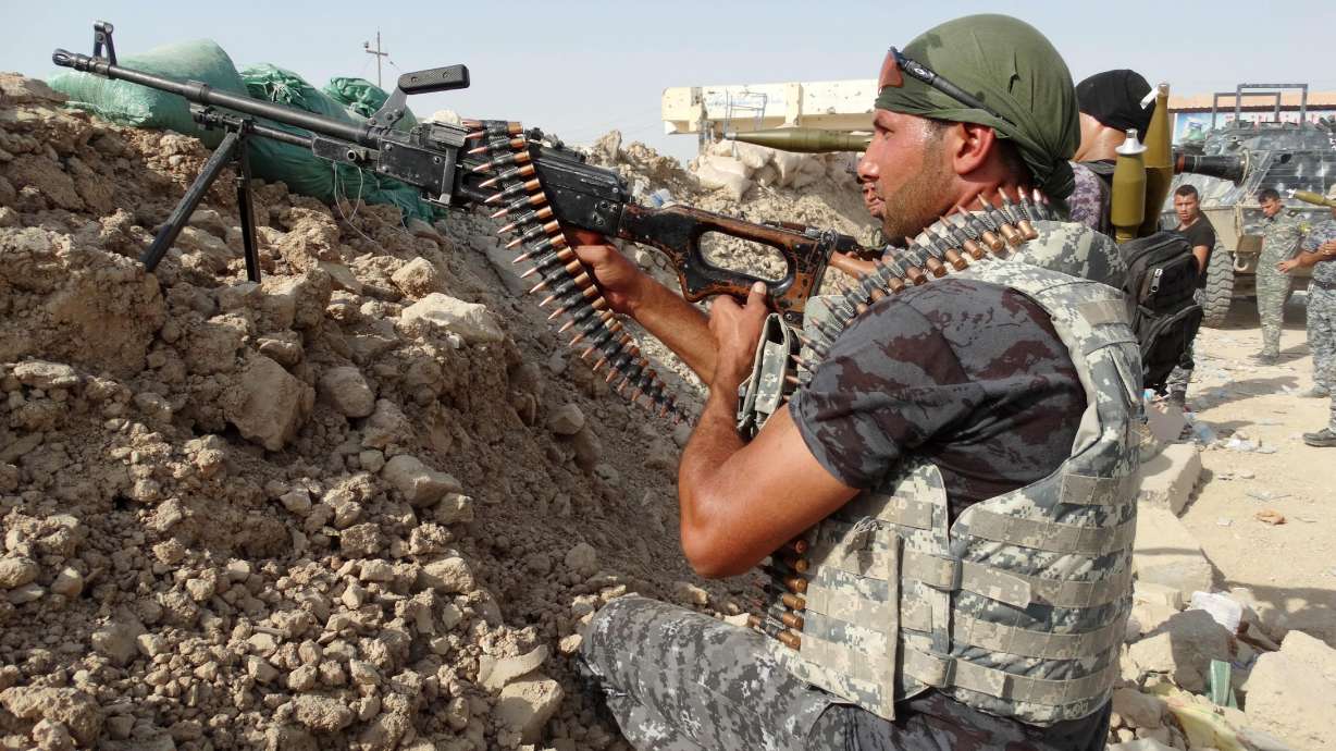 IS cracks down on western Iraqi town after rare protest