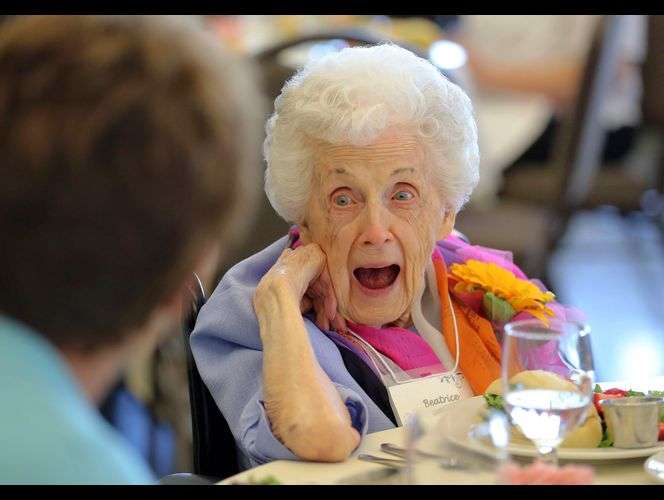 Gob. De UT celebra a los habitantes de 100 y más años de edad en una fiesta sin igual