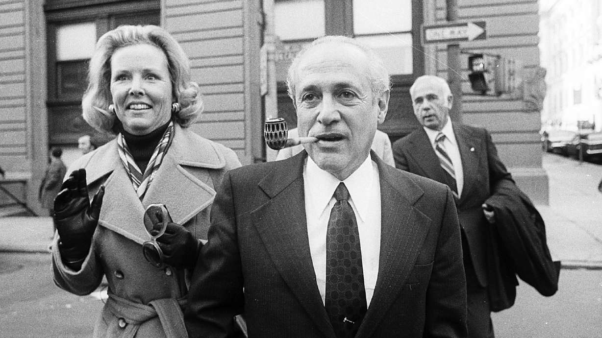 From creativity to corruption, Mandel was a political force