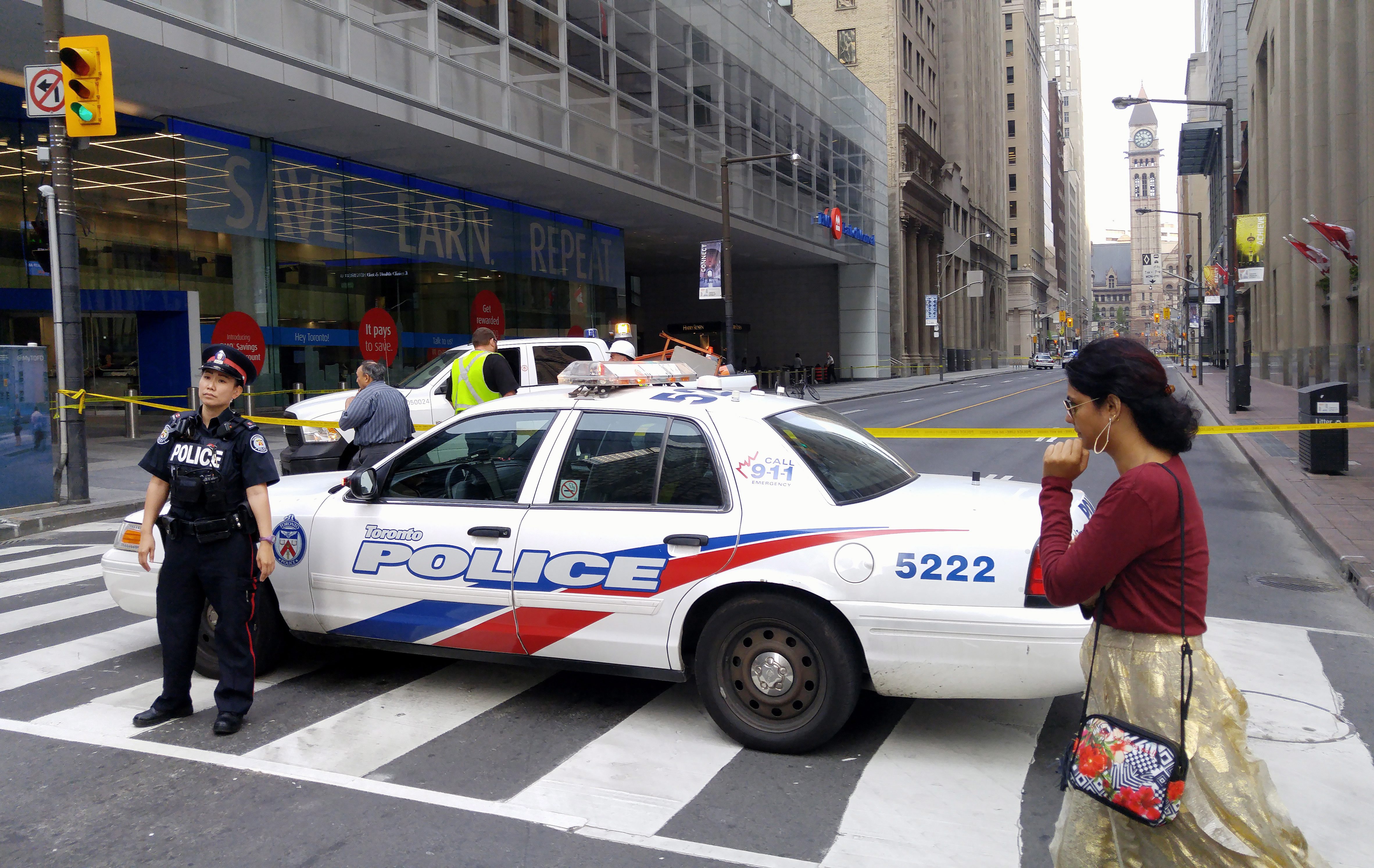 Unstable antenna atop Trump tower closes streets in Toronto