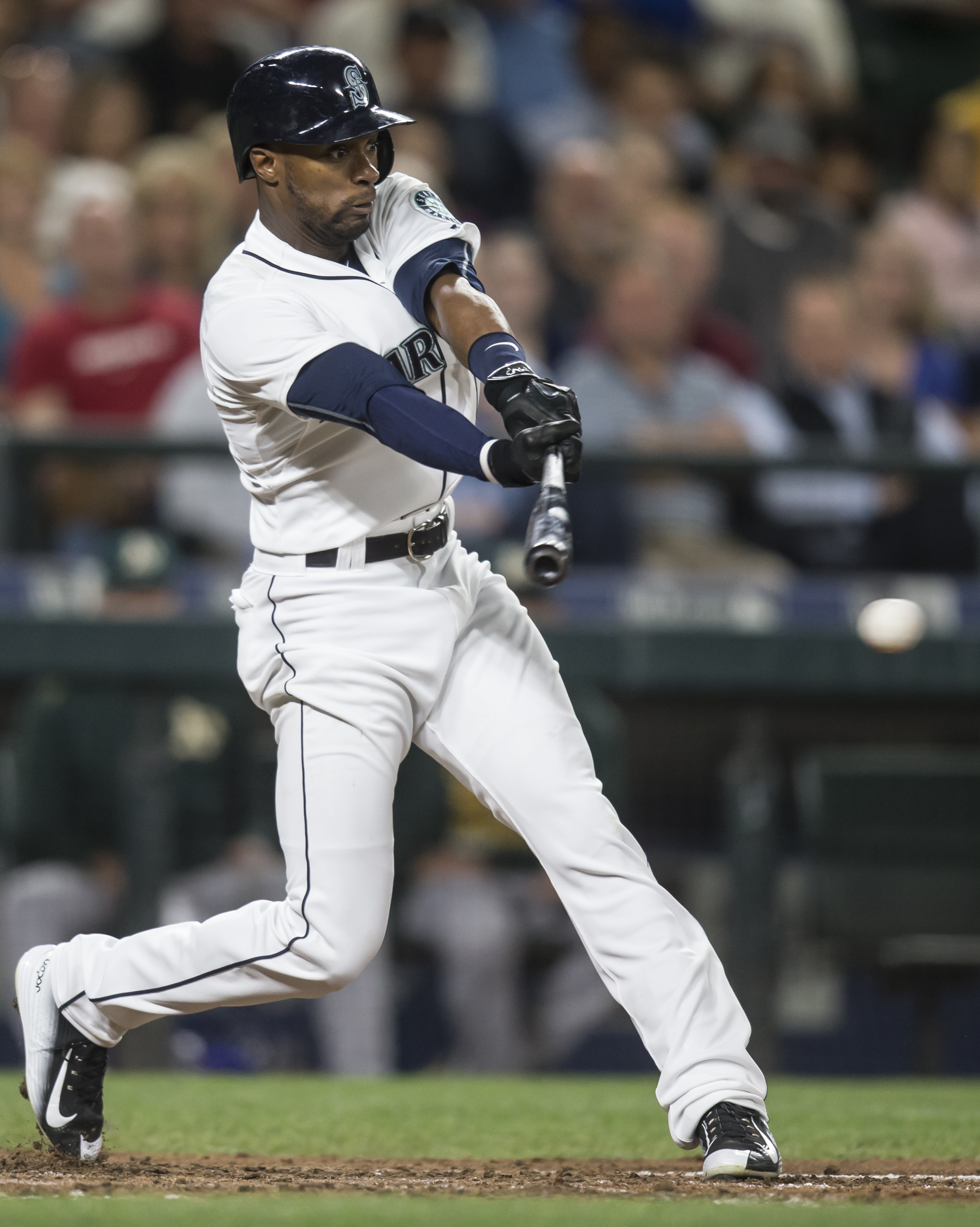 Playoff-hopeful Cubs get OF Austin Jackson from Seattle